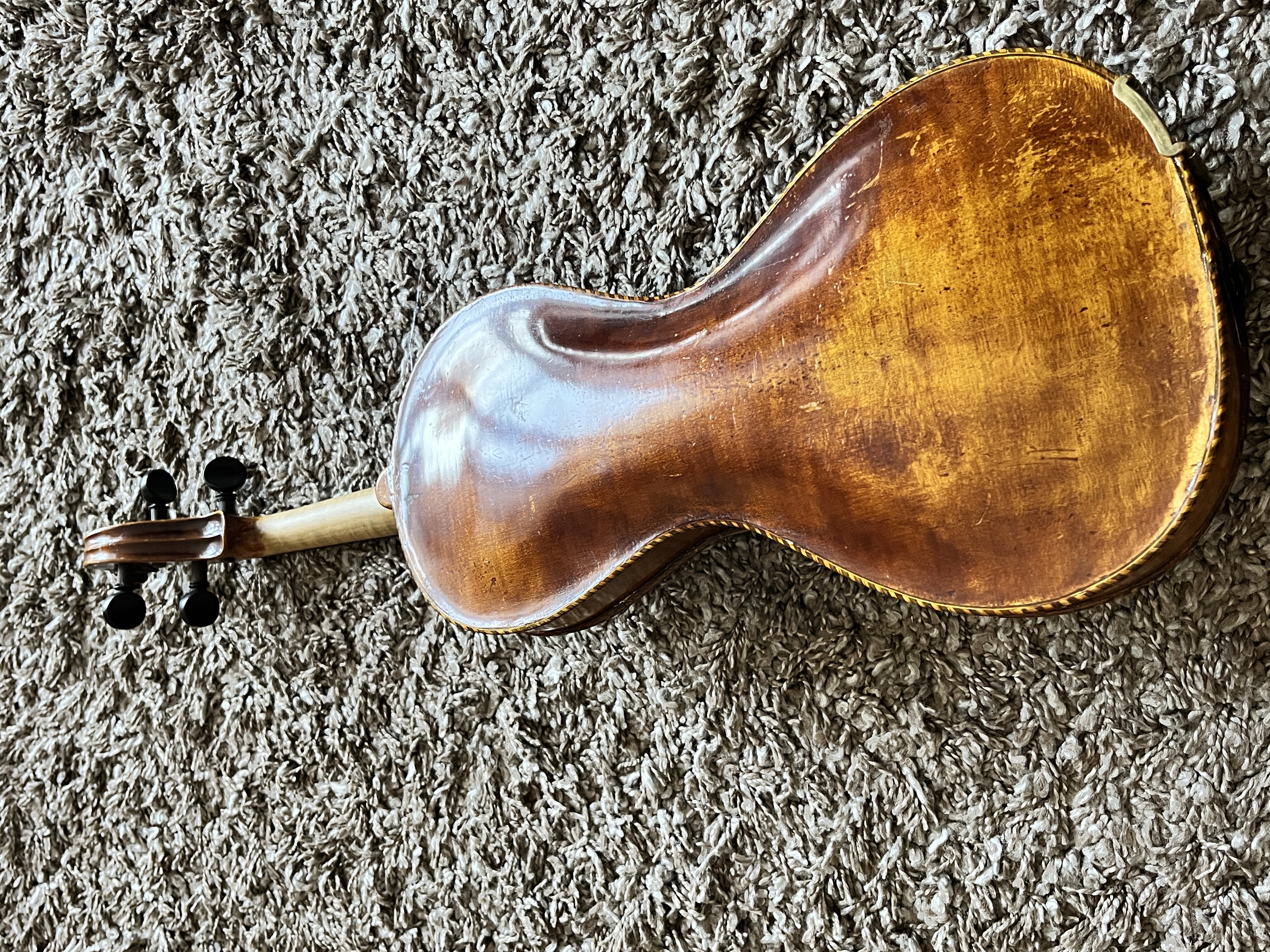 GUSETTO BAROK FORM KEMAN 9