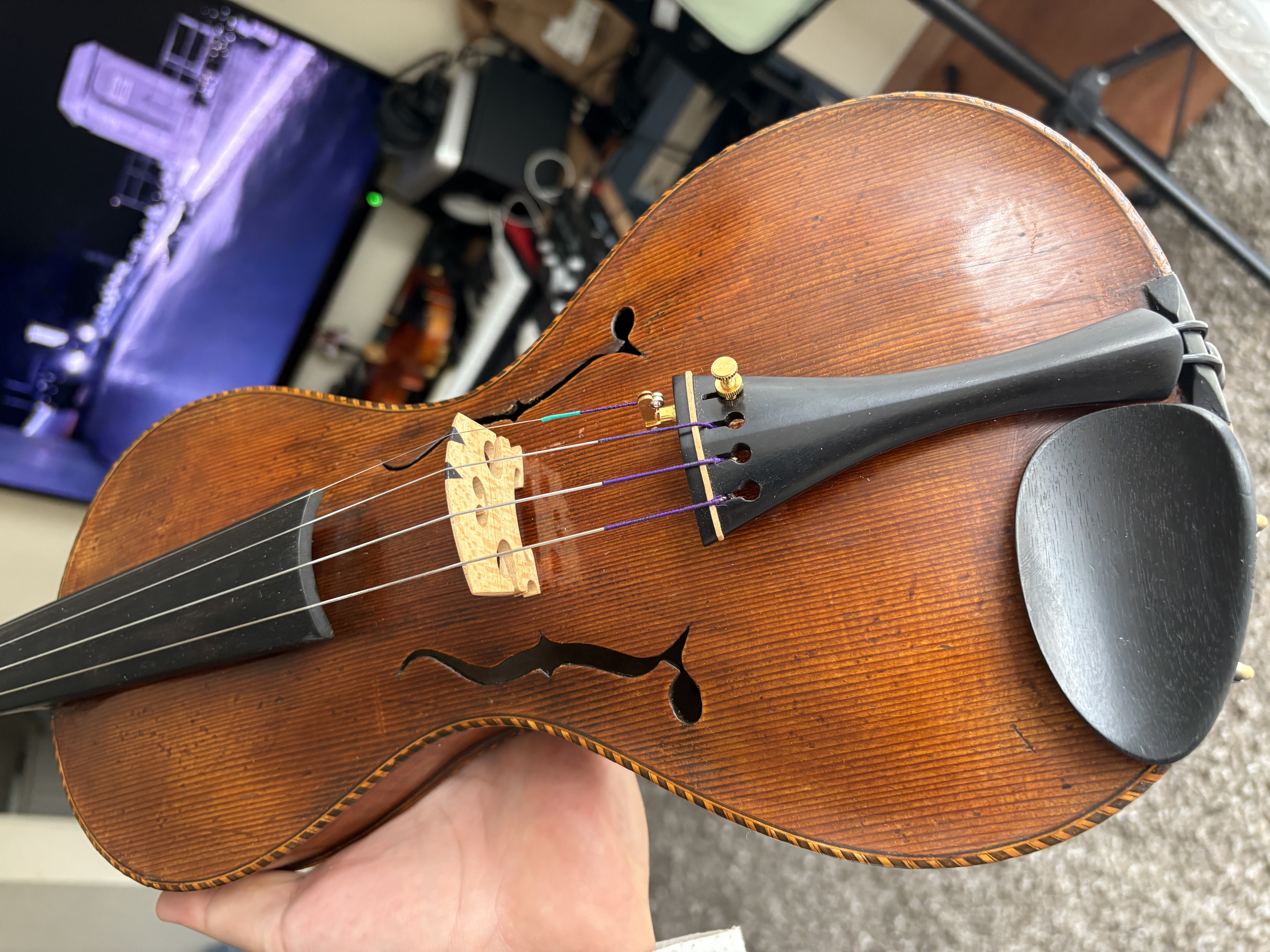 GUSETTO BAROK FORM KEMAN 3