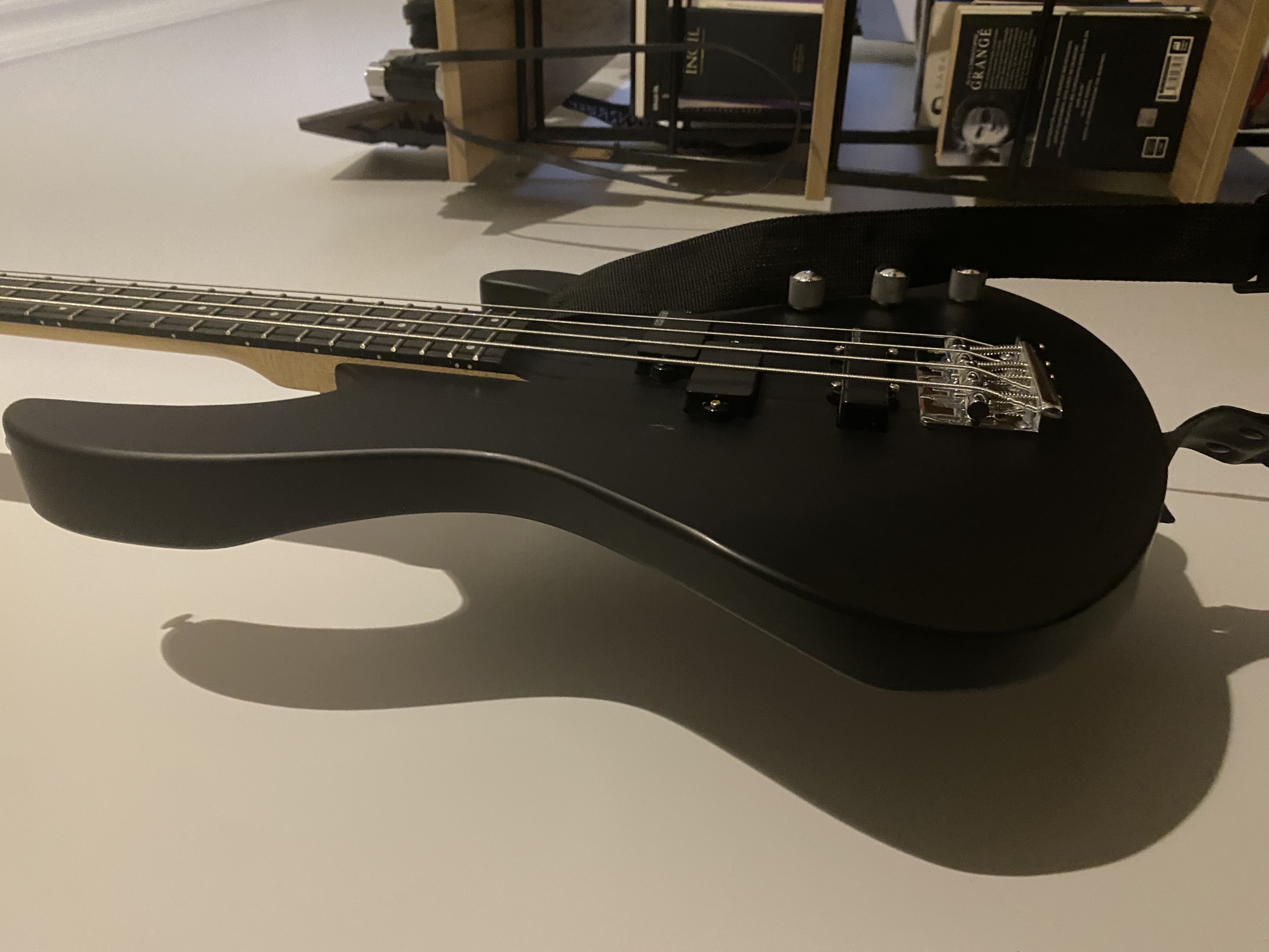 ESP LTD B10 Bass Gitar 6