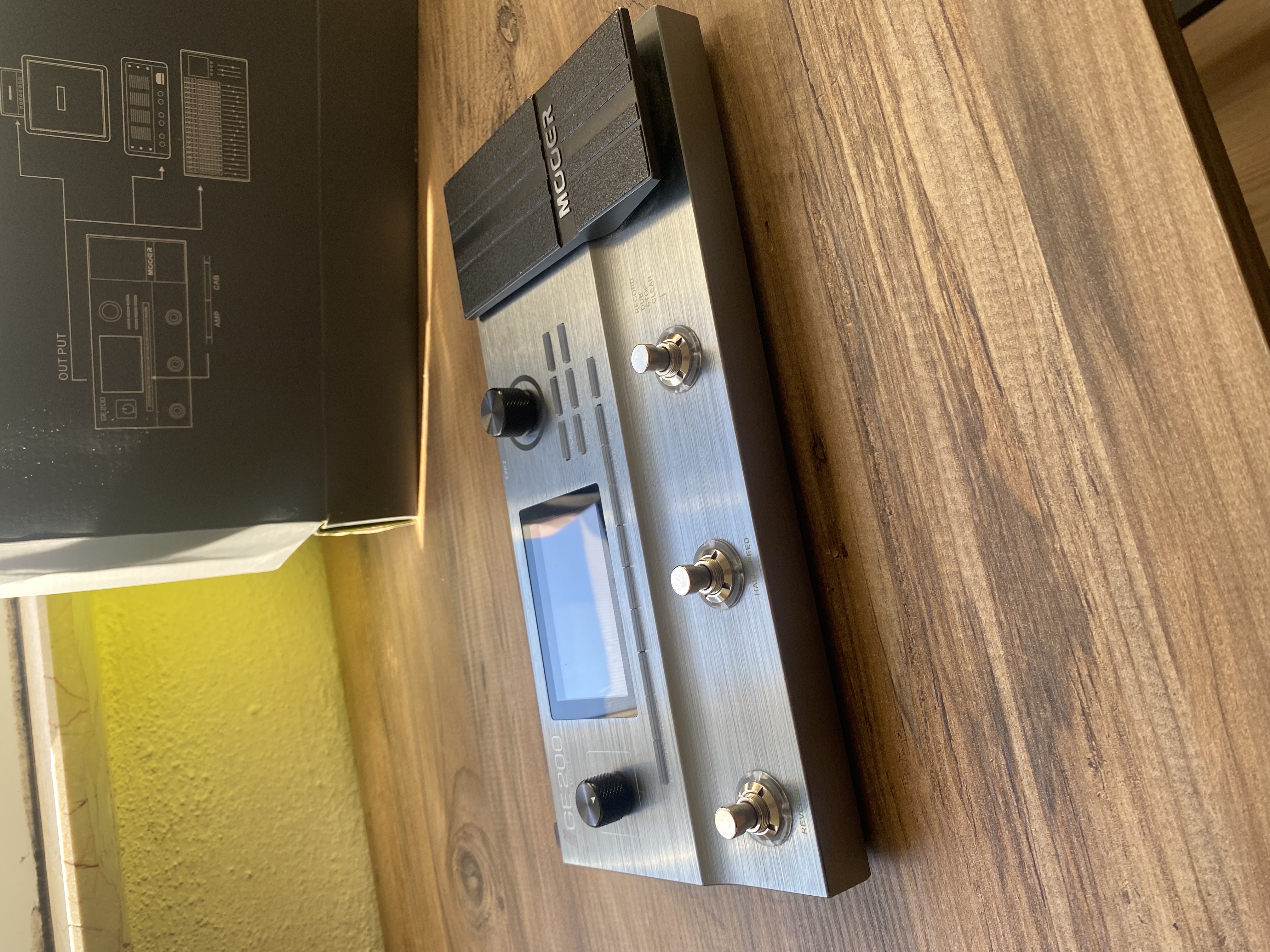 Mooer Ge200 gitar efekt pedalı 2