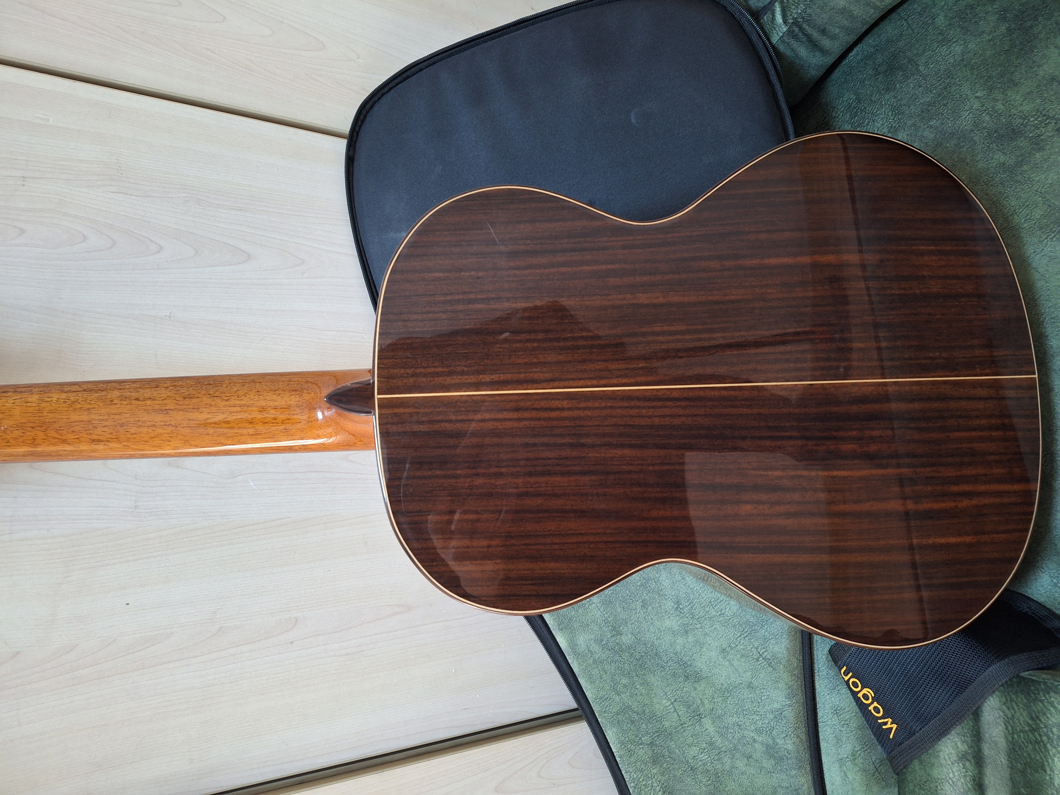 Alhambra 4P Klasik Gitar 3