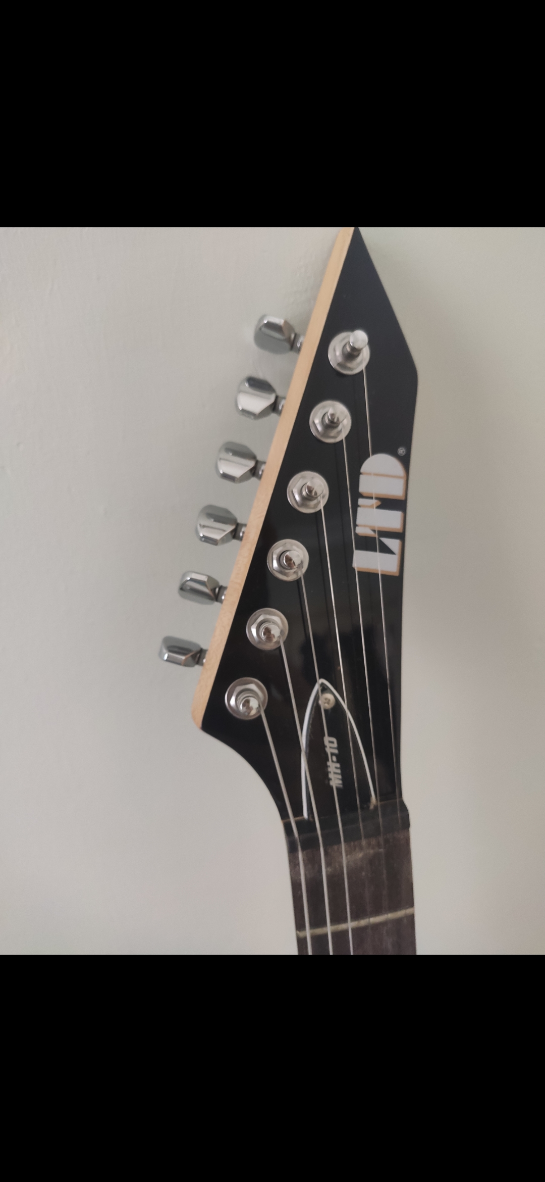 Esp Ltd MH-10 Kit Siyah Elektro Gitar 5