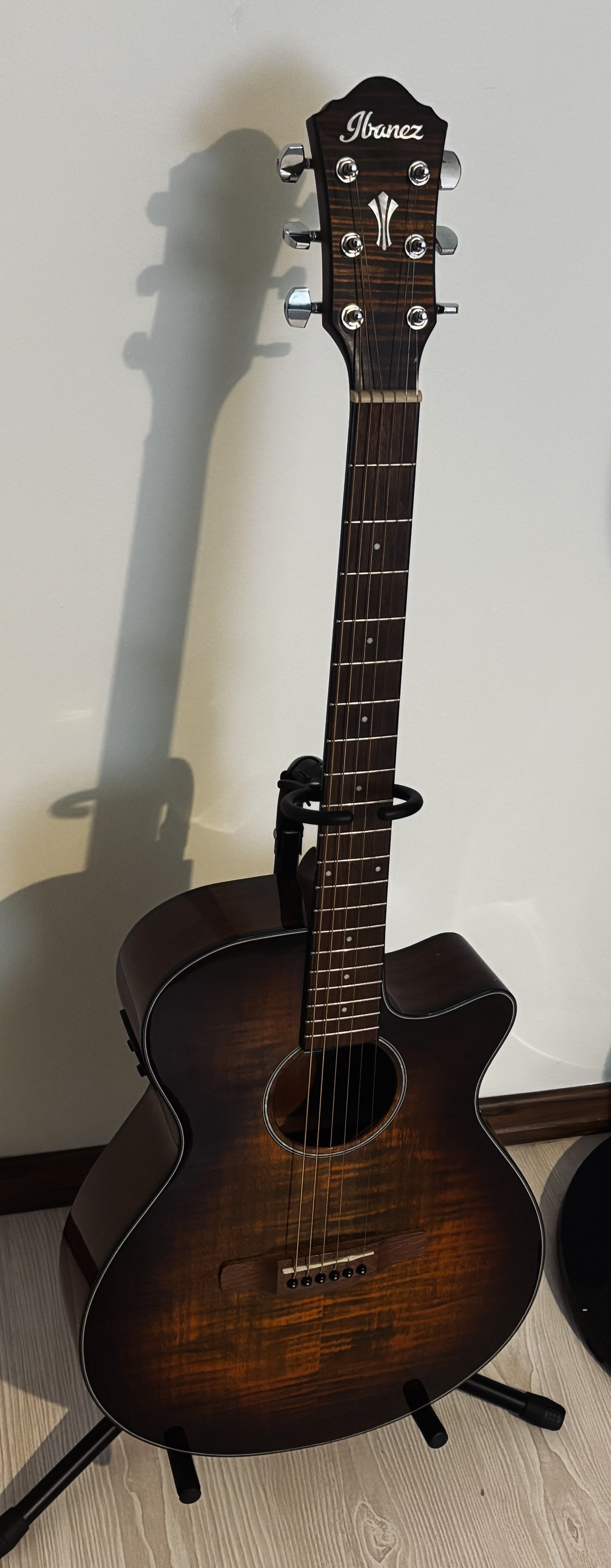 Ibanez AEG70 TIH - nadir renkli 4