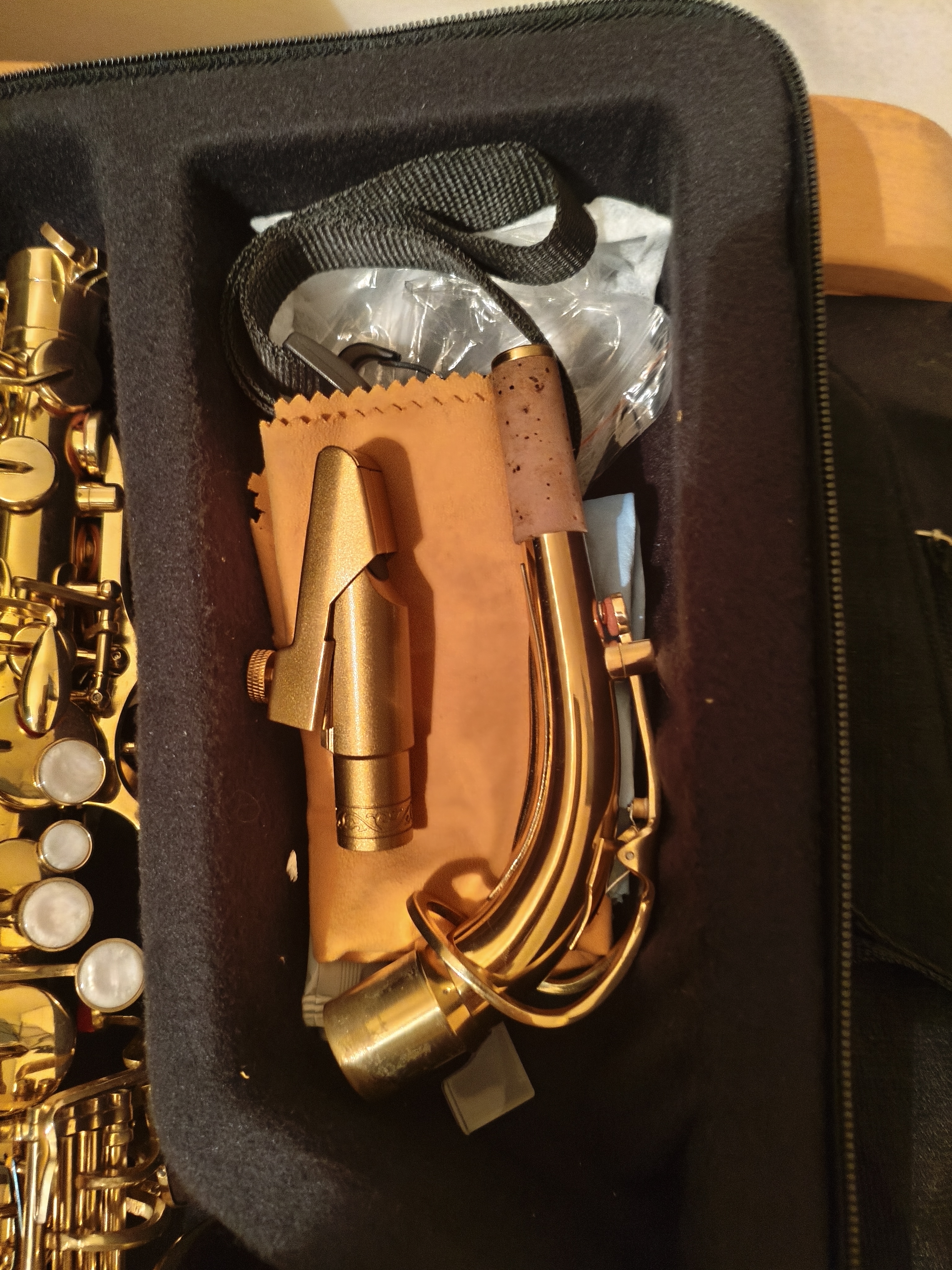 Sakura SAS-110G Alto Saksafon 4