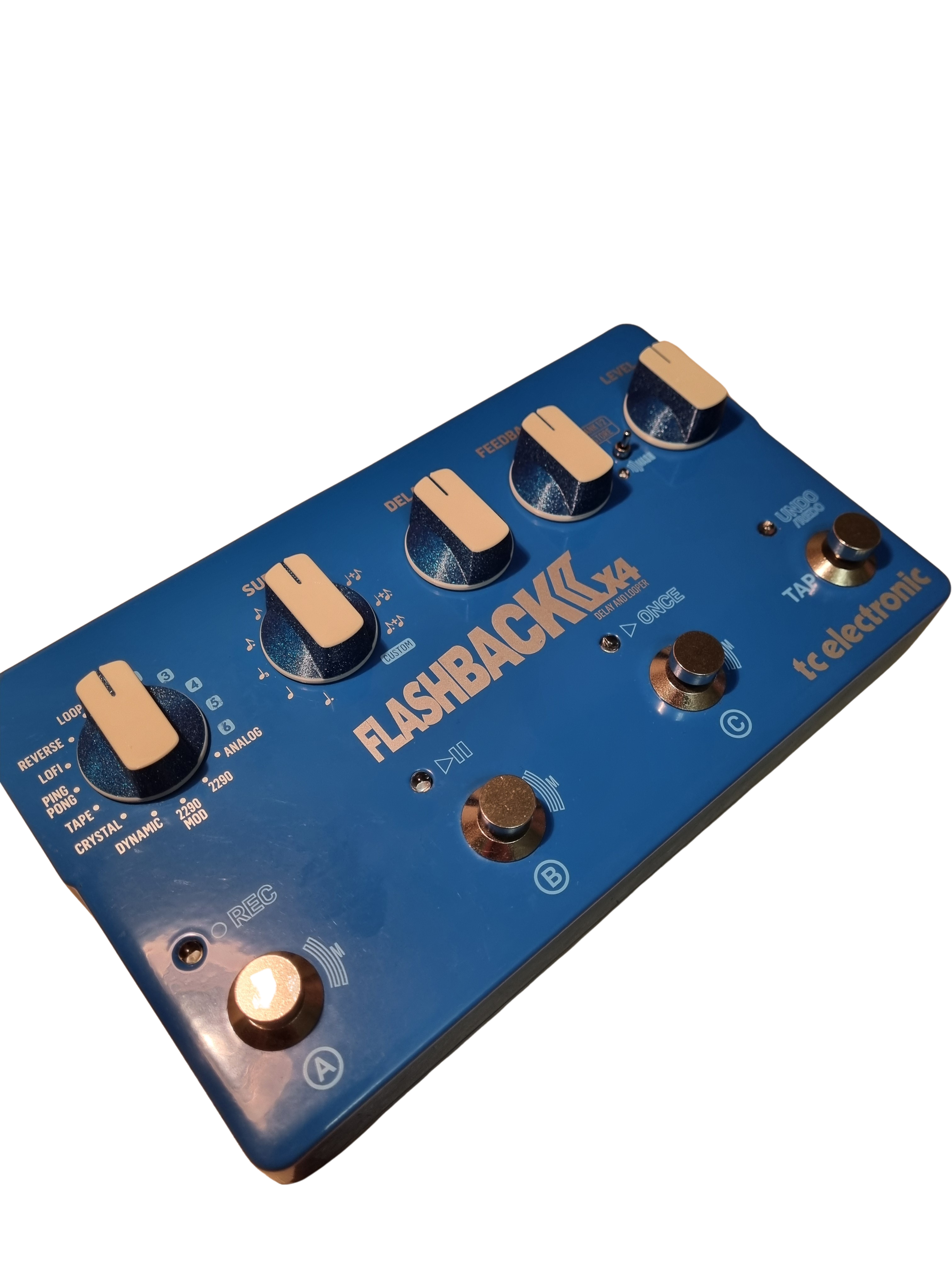 TC Electronic Flashback 2x4 Delay Pedalı 3