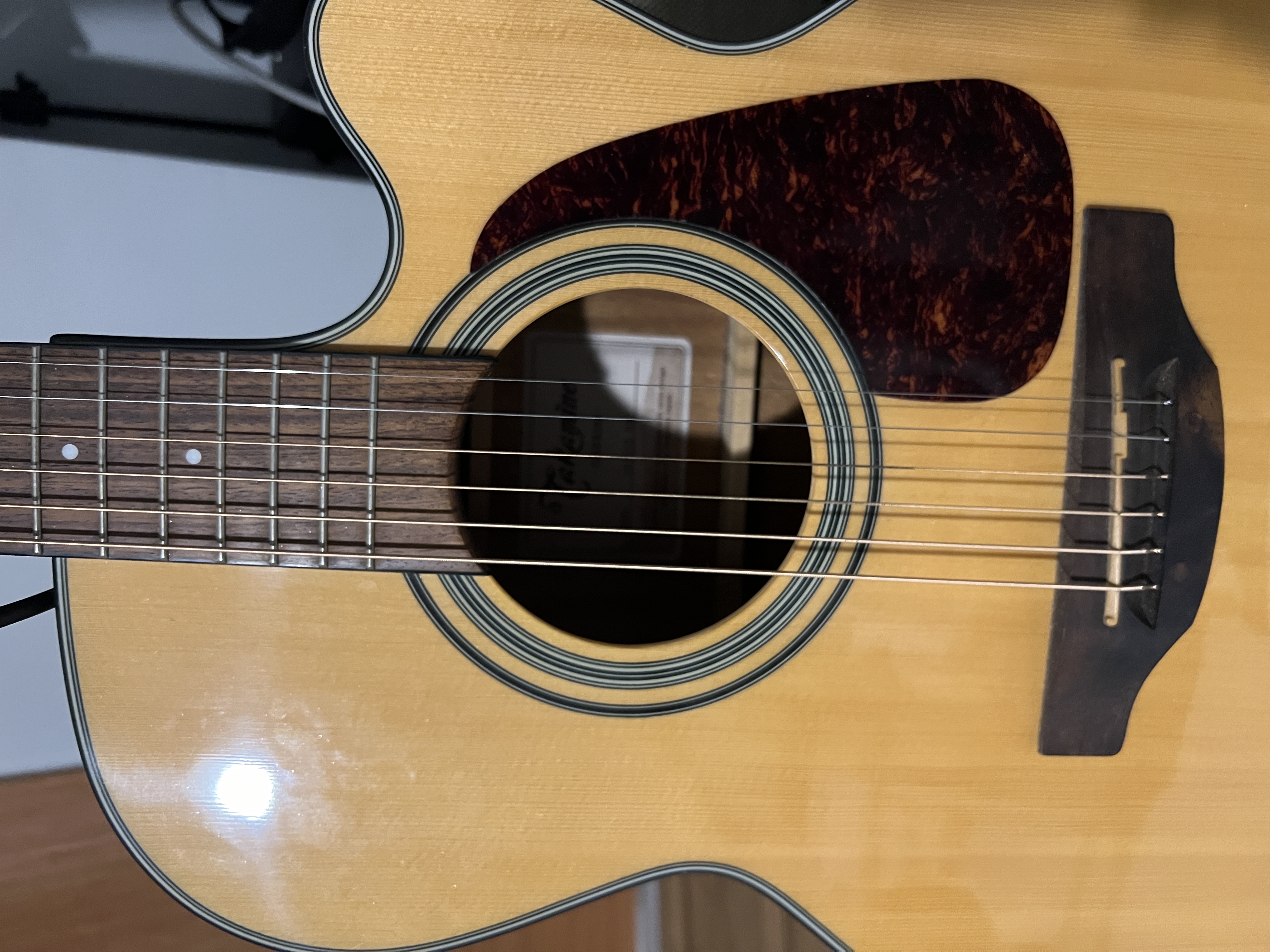 Takamine GN15CE NAT SERIES 15 Elektro Akustik Gitar 3