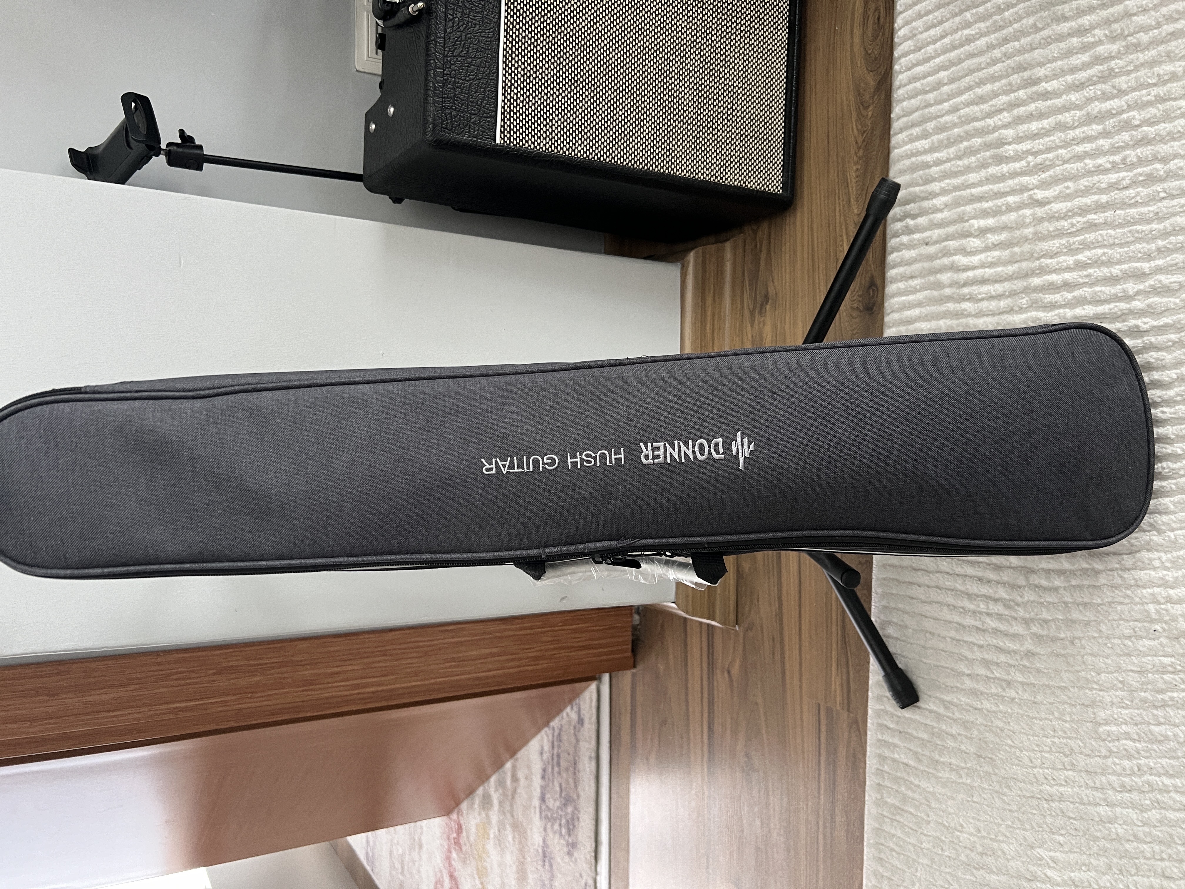 Donner HUSH™ X Pro Elektro Gitar (Beyaz) 8