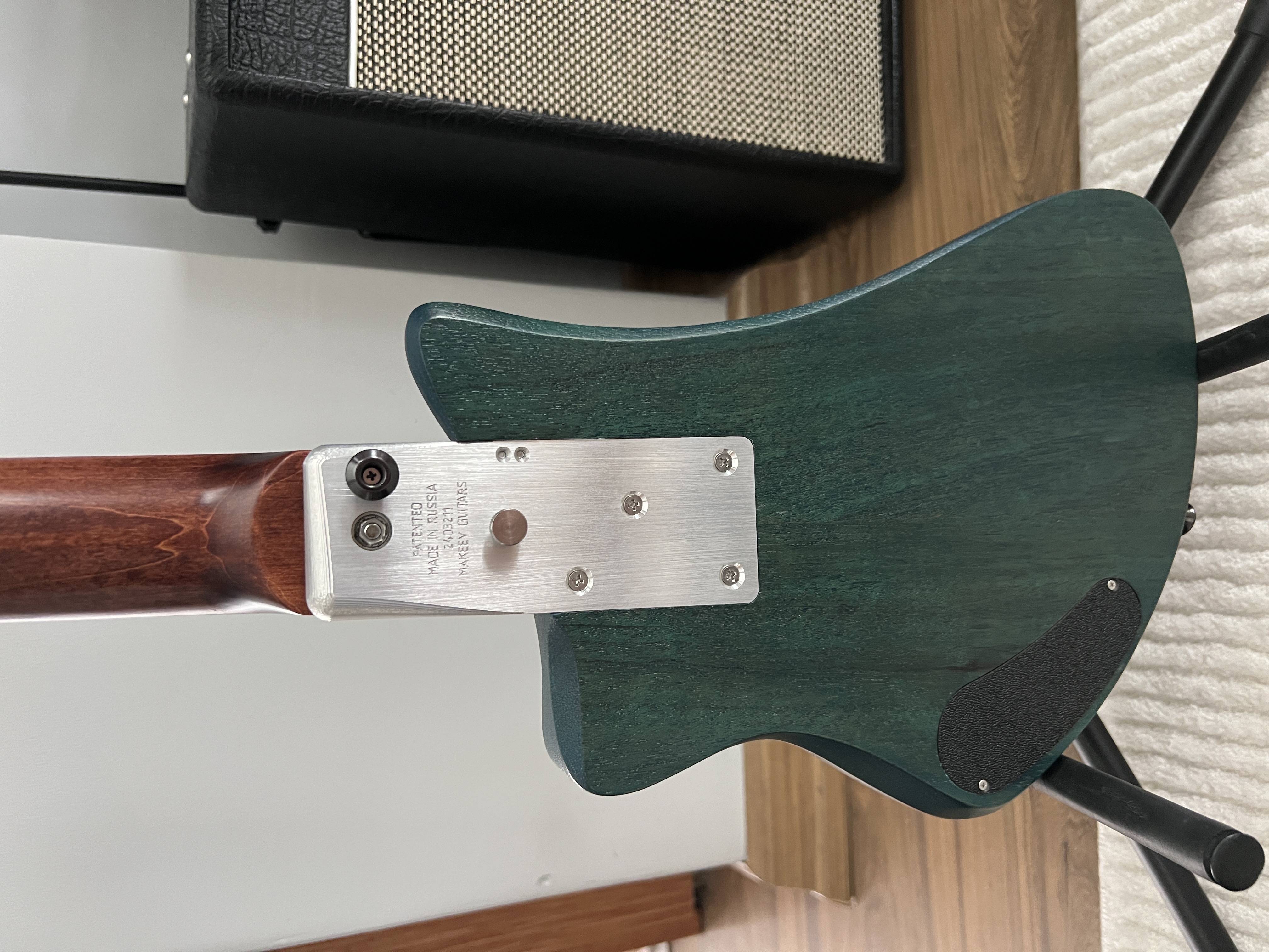 Makeev Easy Fold Custom Travel Electric Guitar 5