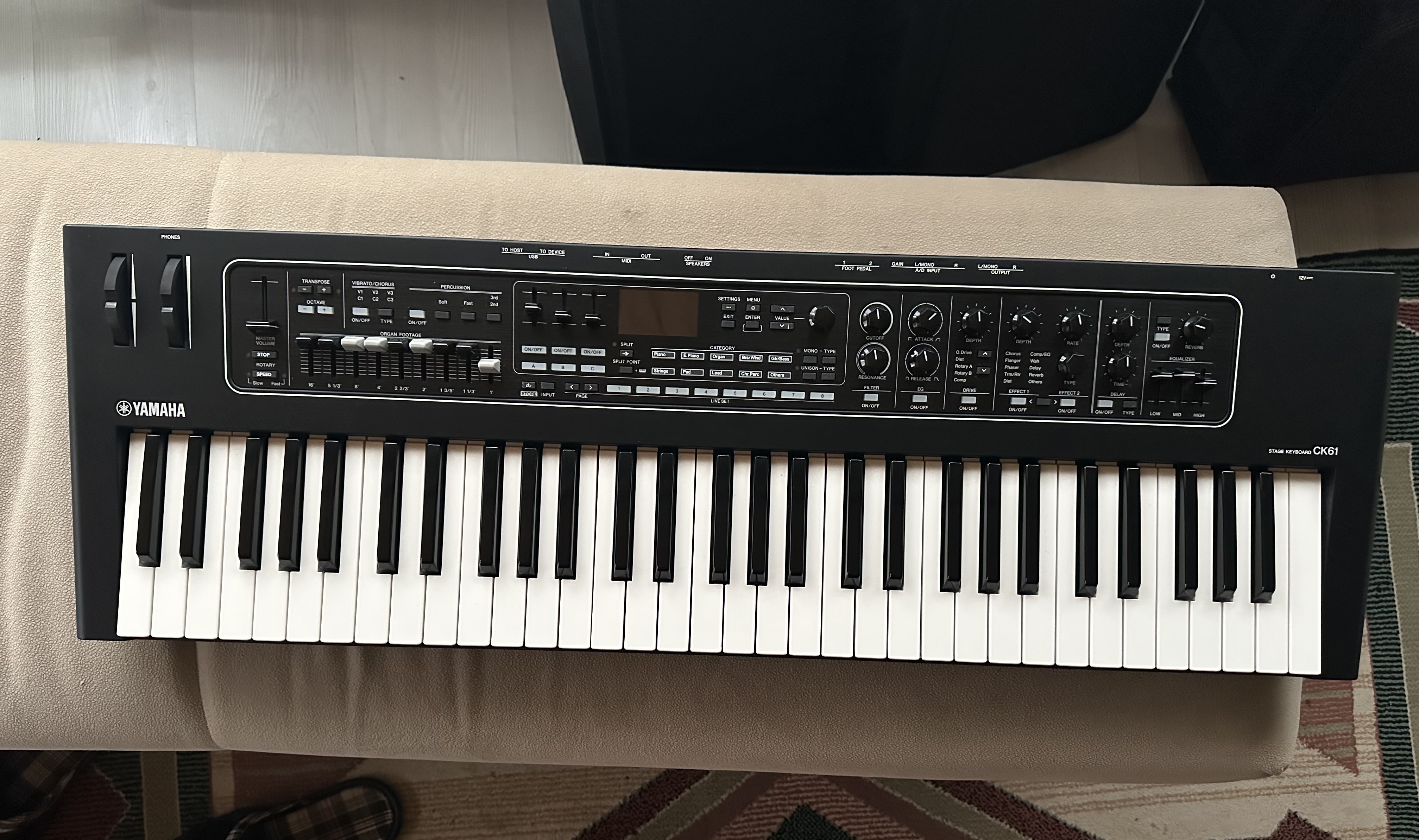 YAMAHA CK61 STAGE PİANO & SYNTHESİZER 2