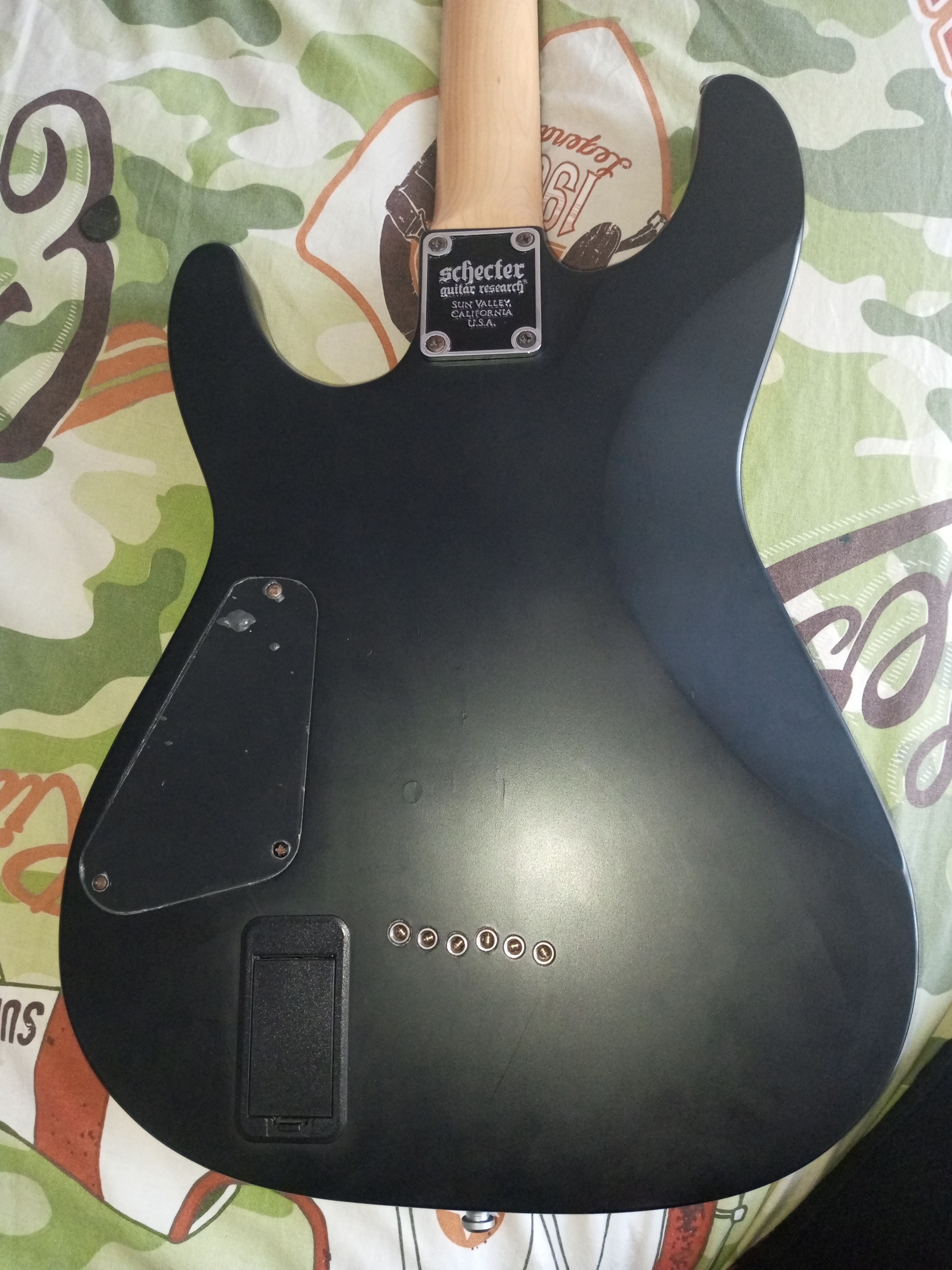 Schecter Demon-6 Sabit Köprülü 5