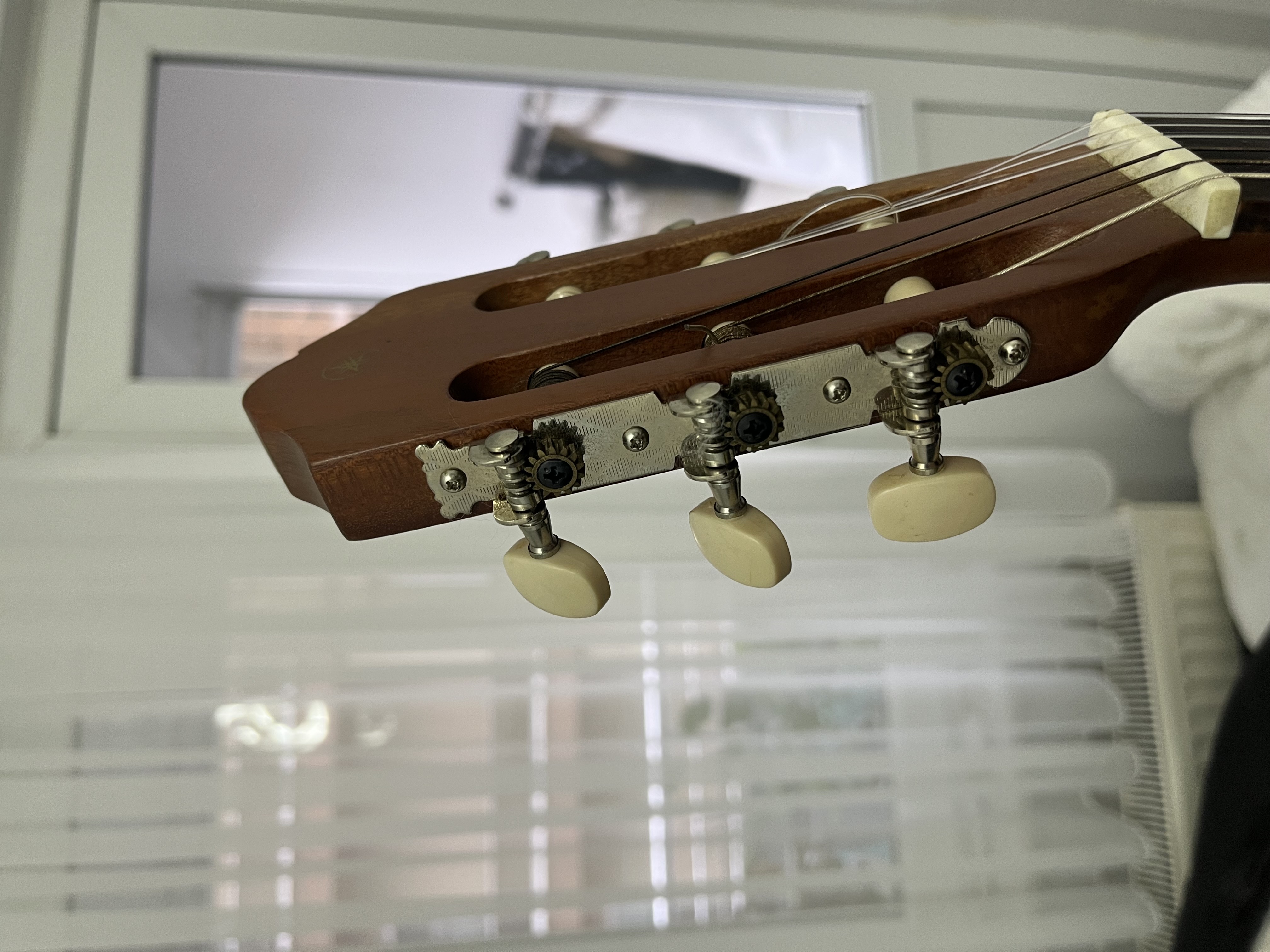 Yamaha c30m klasik gitar 7