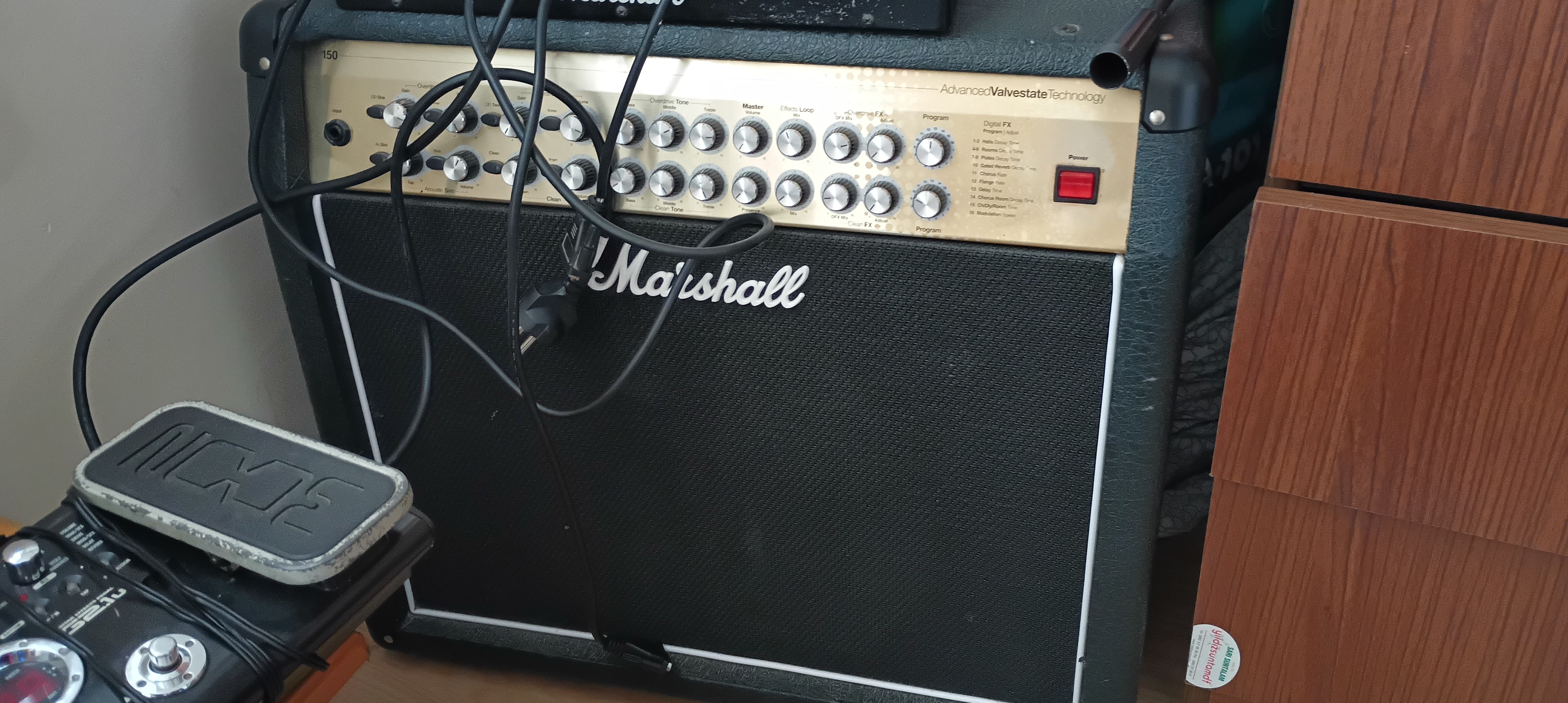 Marshall AVT 150 2
