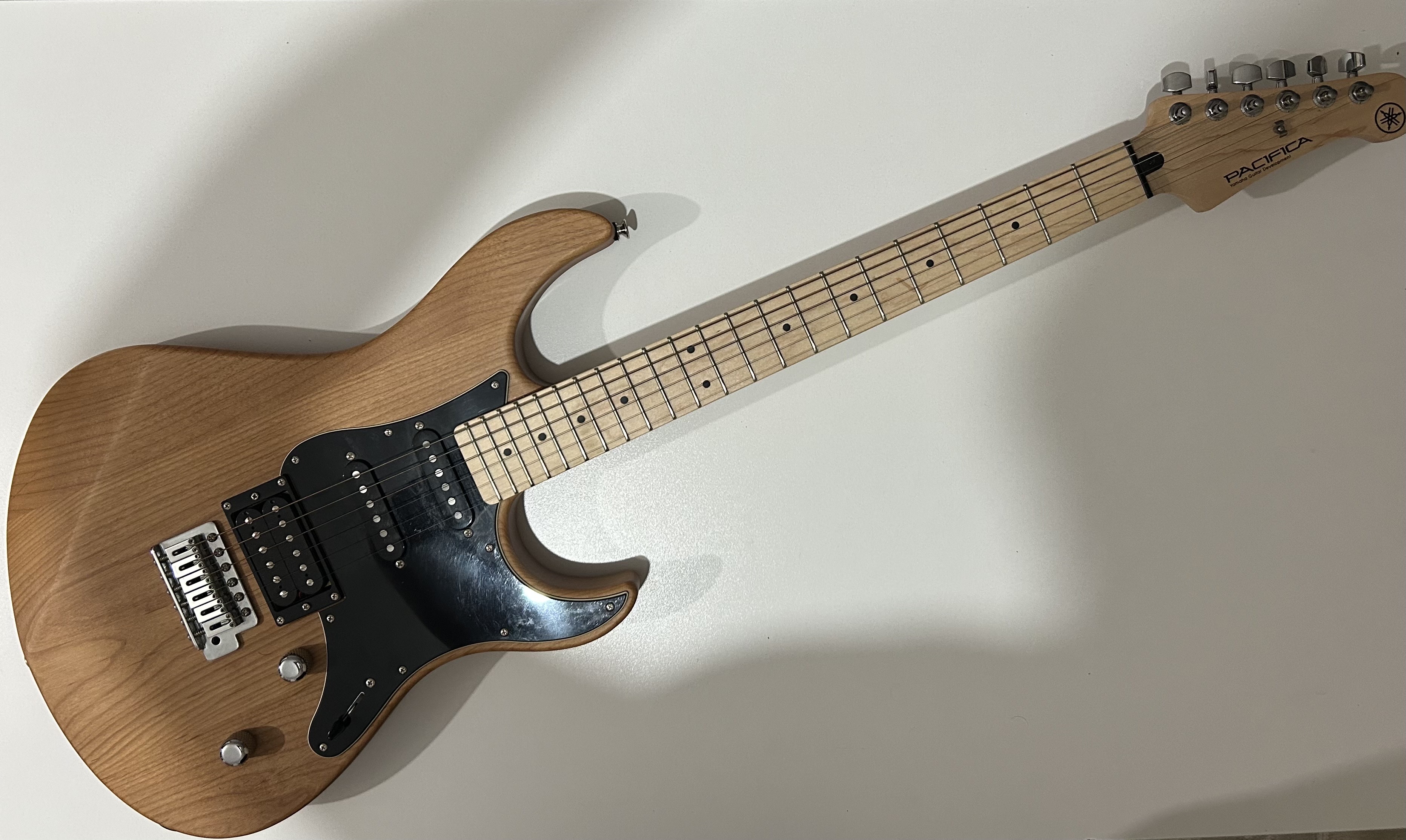 Elektro gitar Yamaha Pacifica PA112VMXYNS Set 3