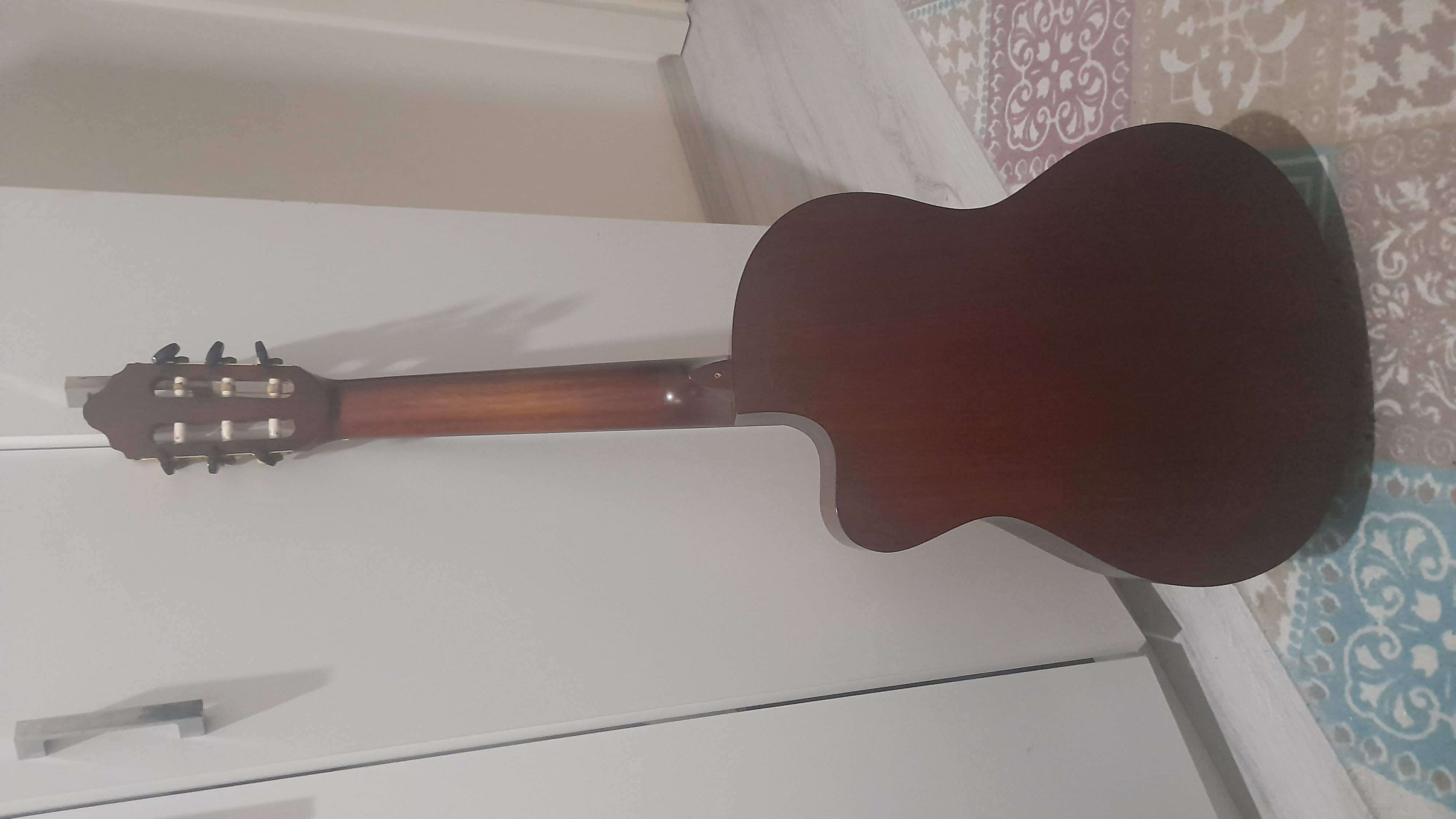Valencia VC304CE Elektro Klasik Gitar 5
