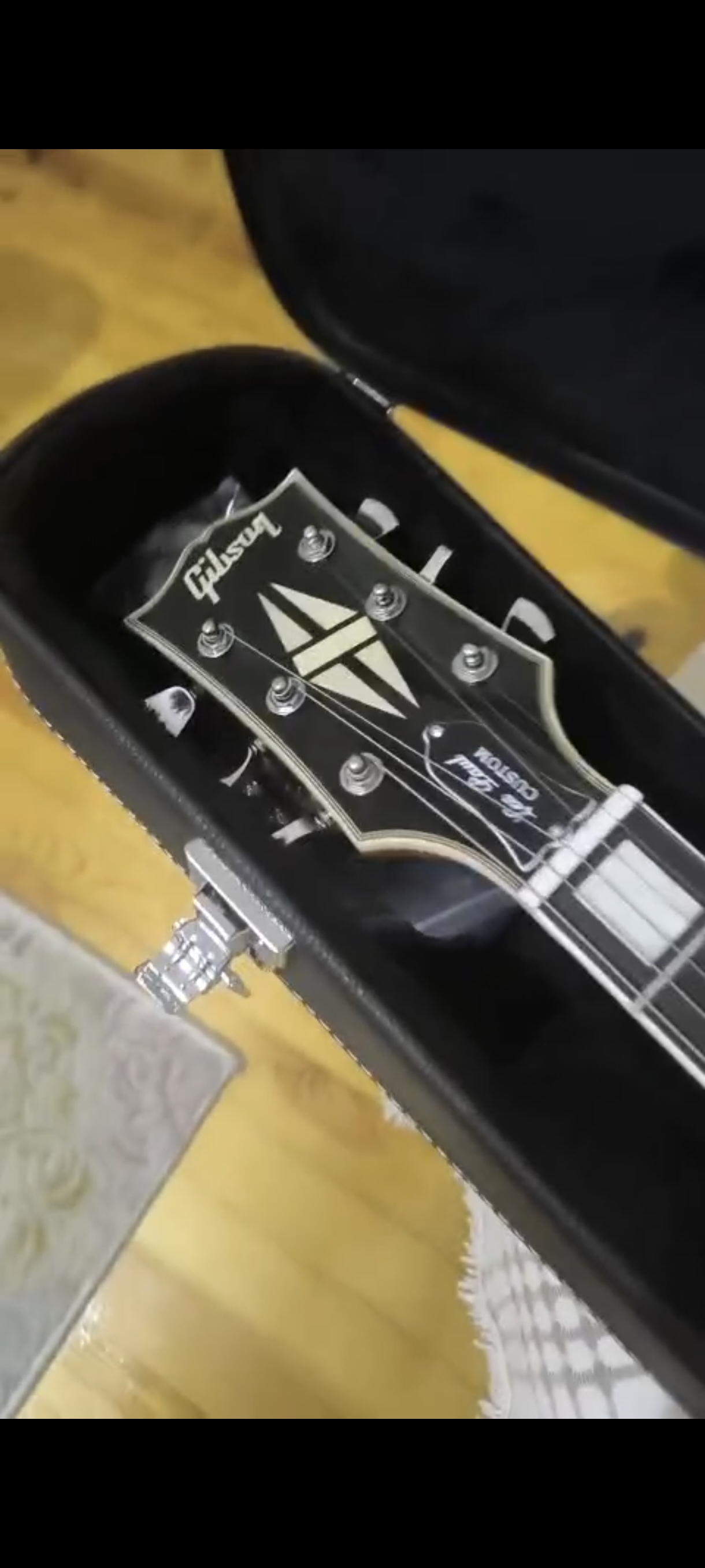 LES PAUL CUSTOM ELEKTRO GİTAR 2