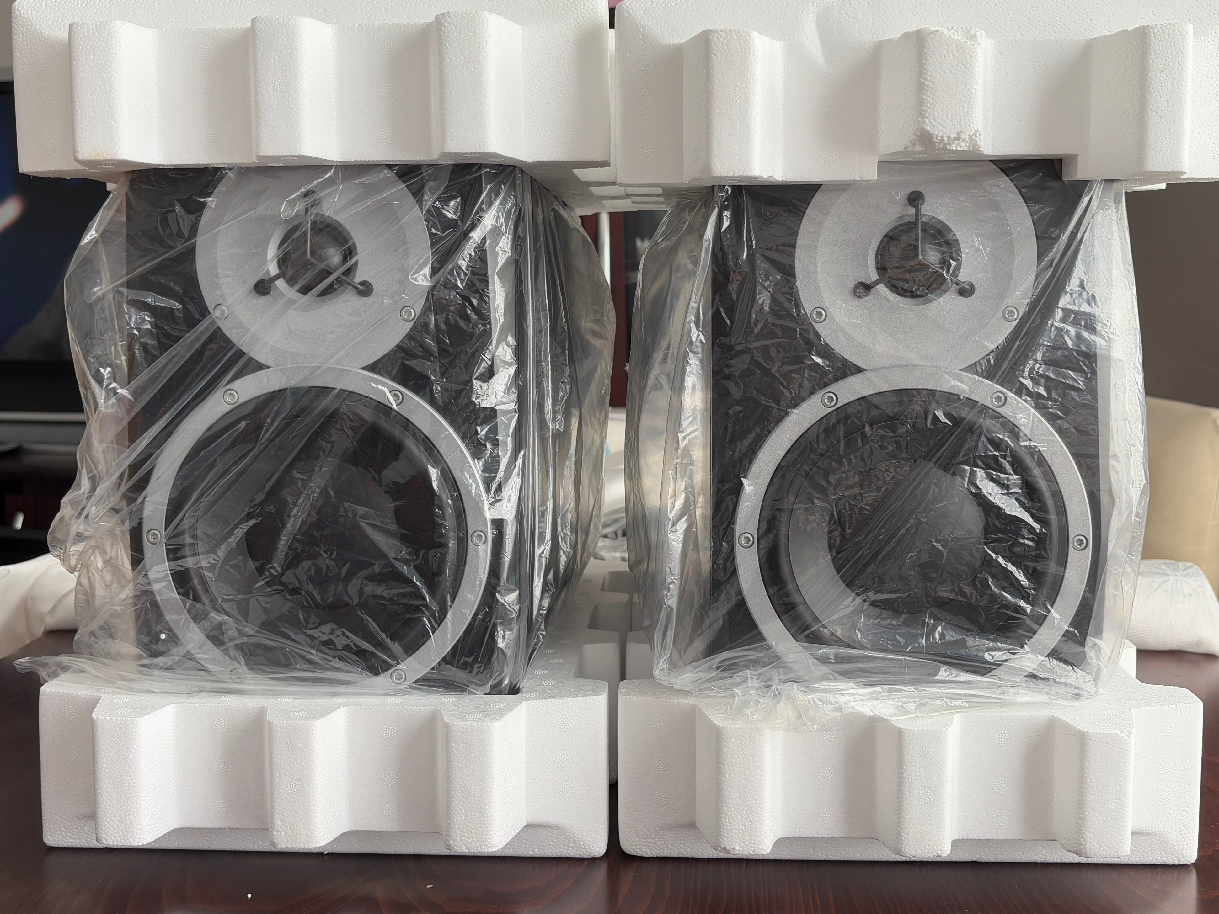 Dynaudio BM5 MKIII 7