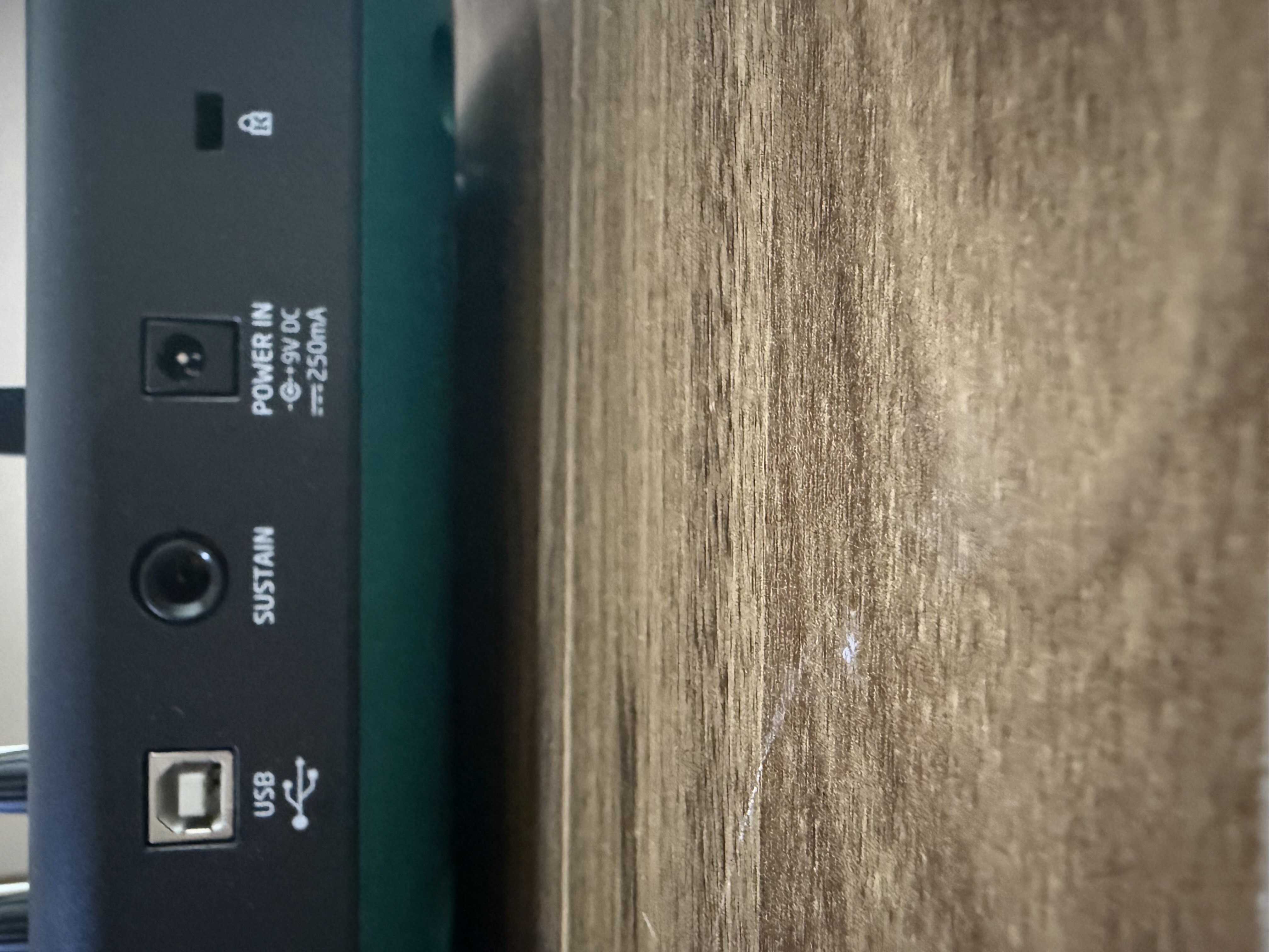 Novation Launchkey 25 Mk2 2