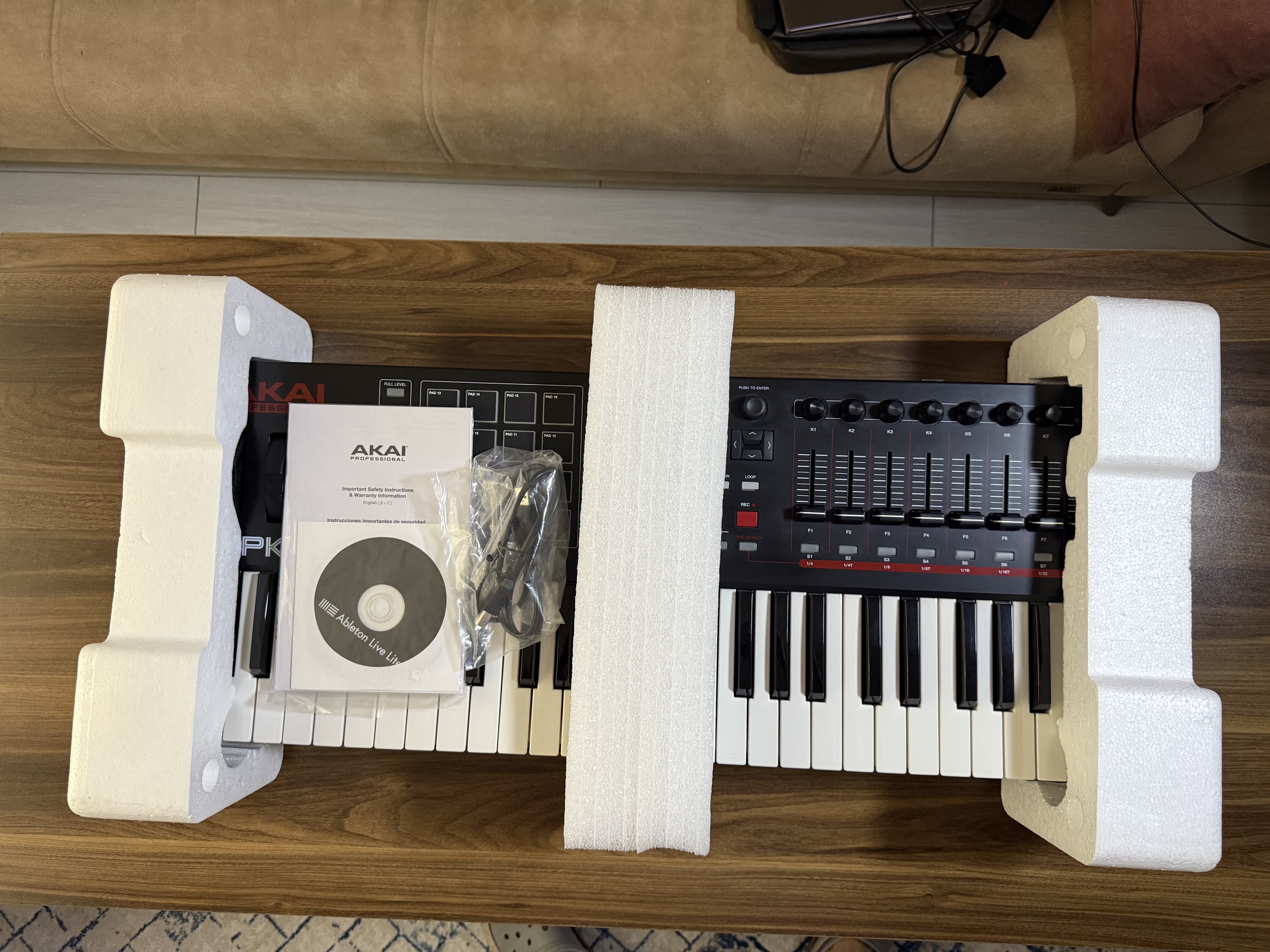 Akai Mpk249 Midi Klavye 6