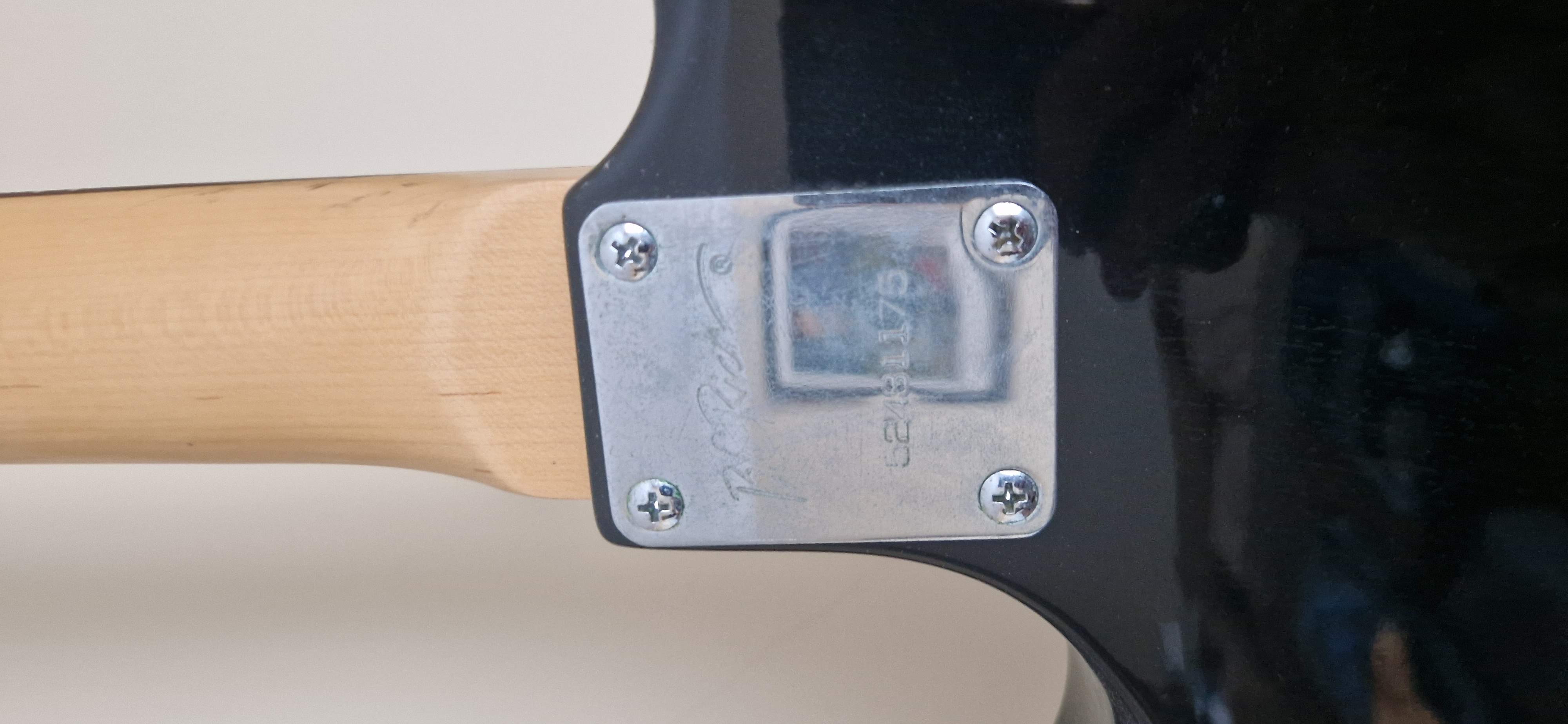 B.C. Rich Warlock Special Edition Elektro Gitar 3