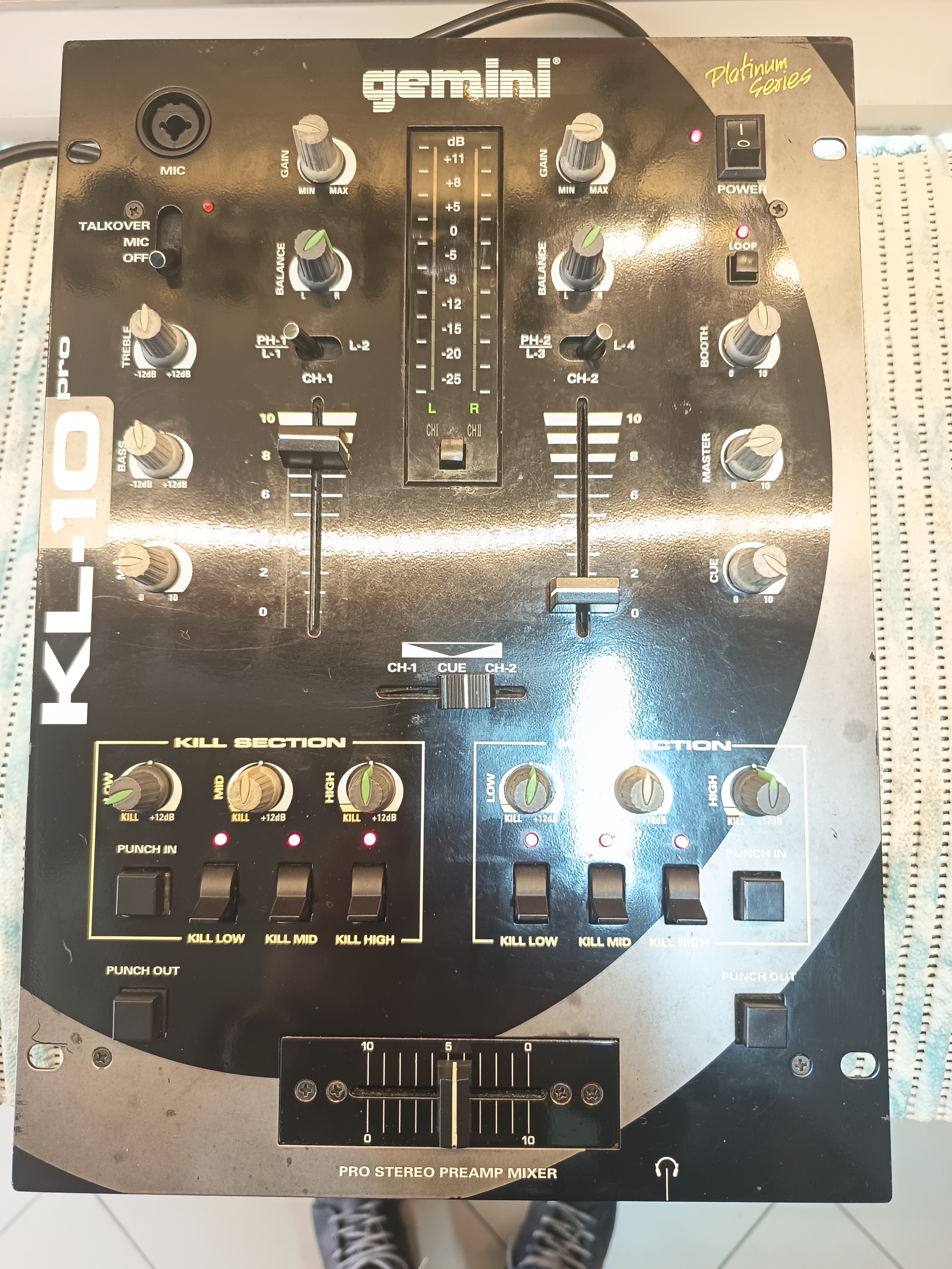 Gemini KL-10 pro DJ Mikser 3