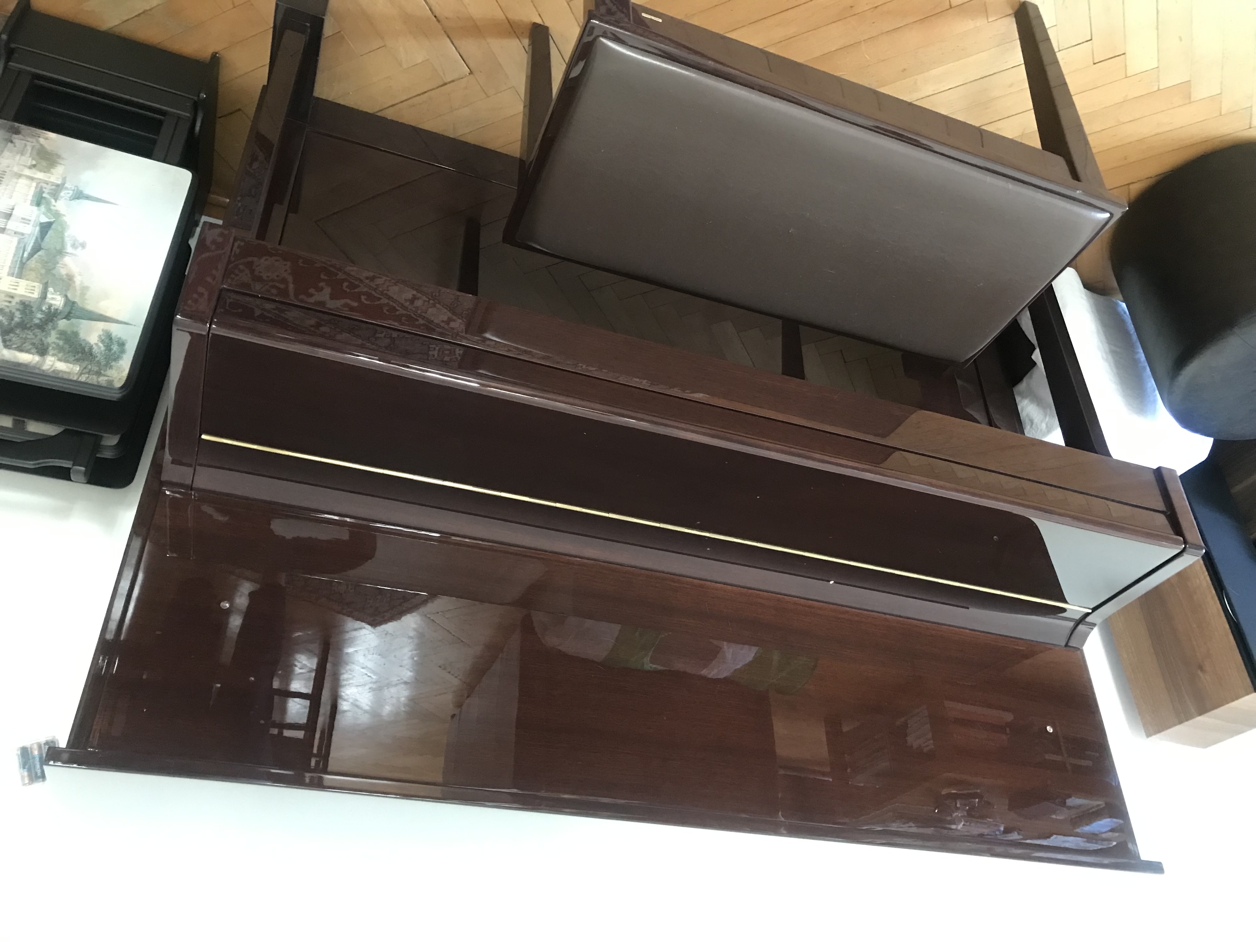 Pearl River UP118 marka akustik duvar piyanosu 1