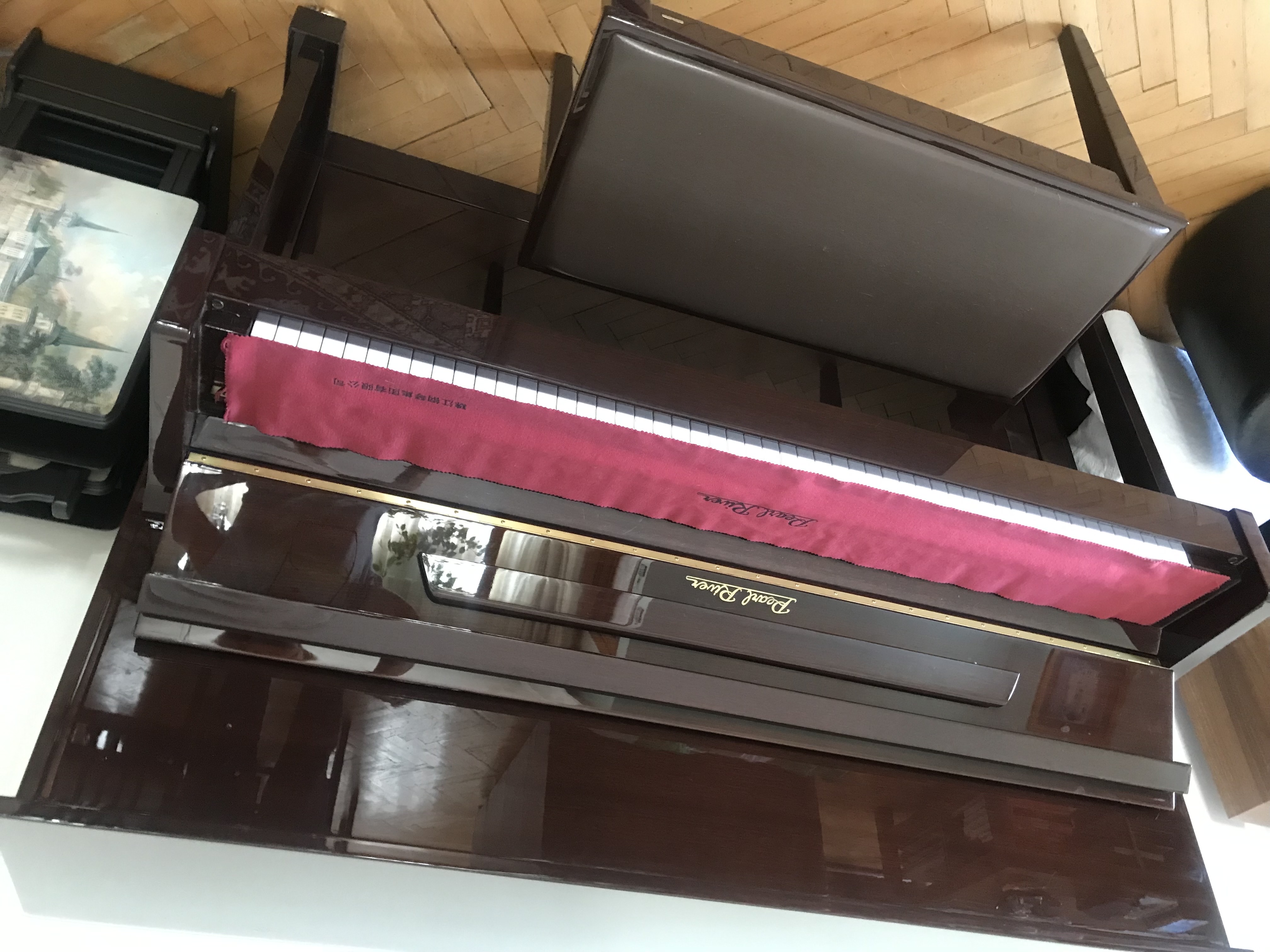 Pearl River UP118 marka akustik duvar piyanosu 2