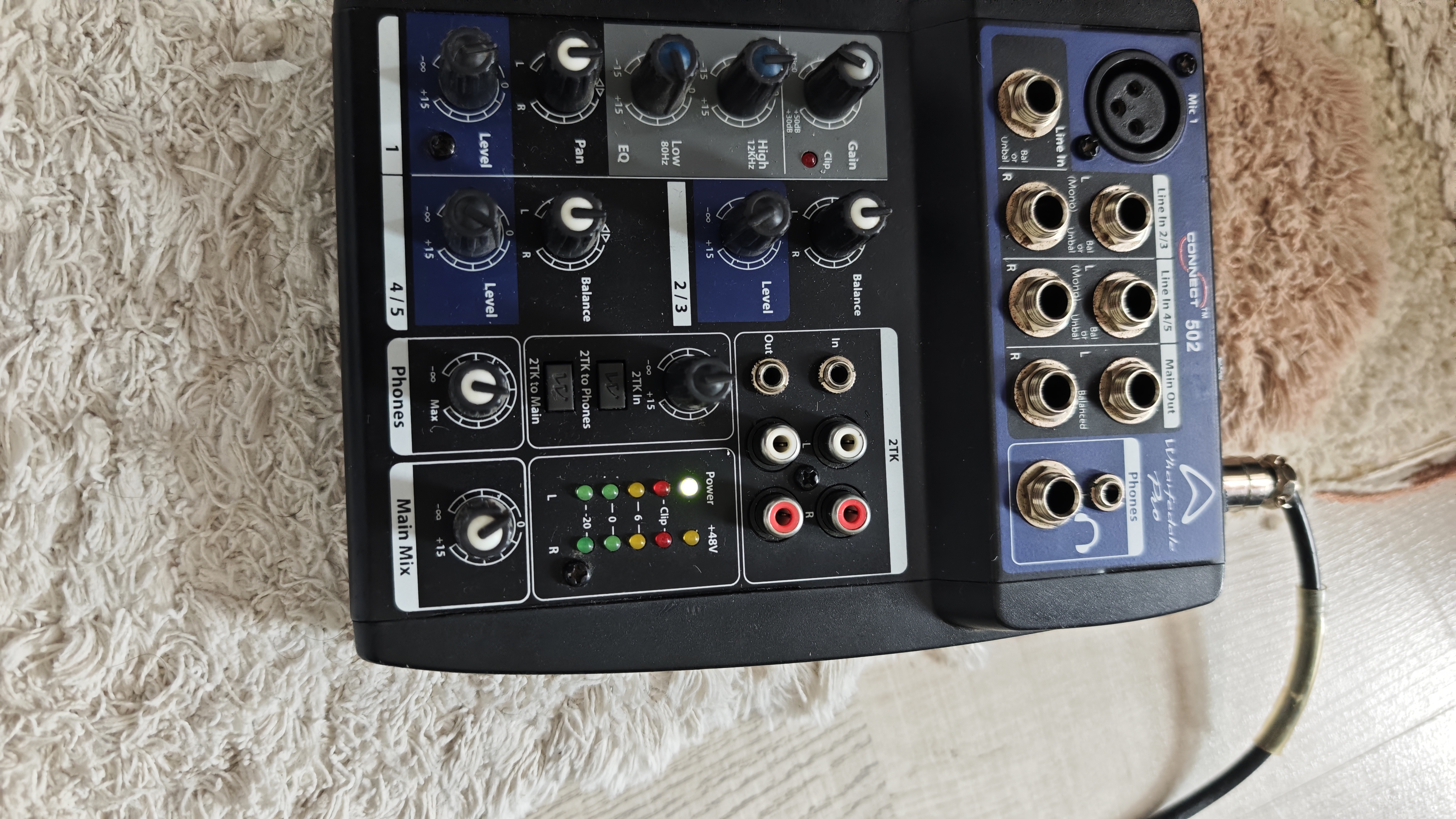Wharfedale Connect 502 mixer 2