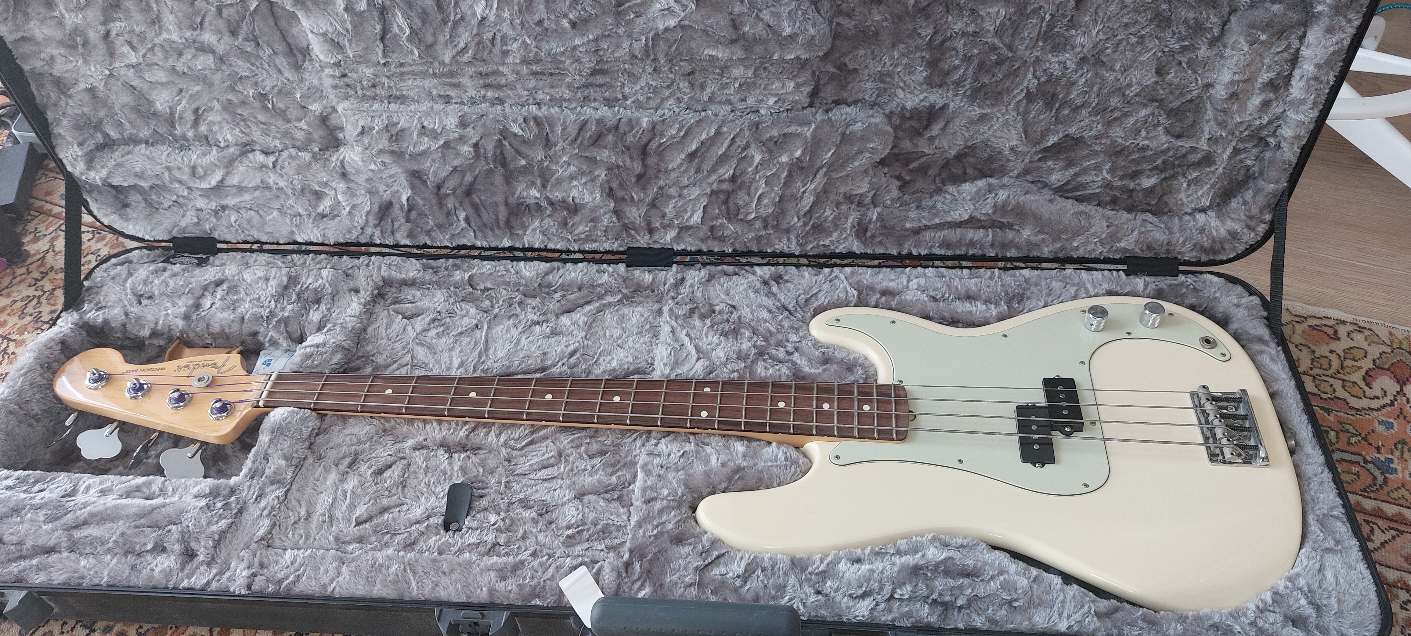 Fender American Professional II Precision Bass 1