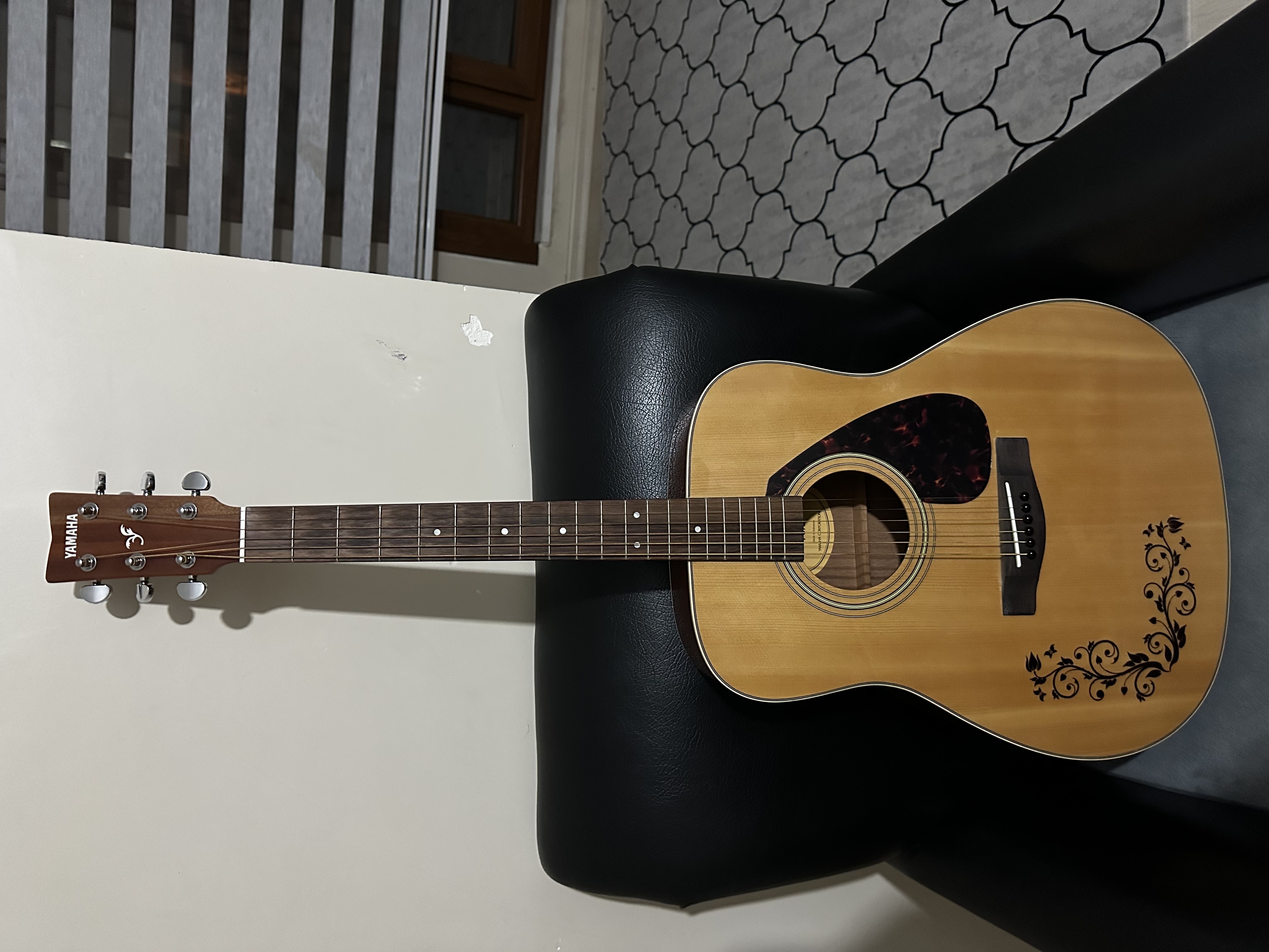 Yamaha f370(natural) 5