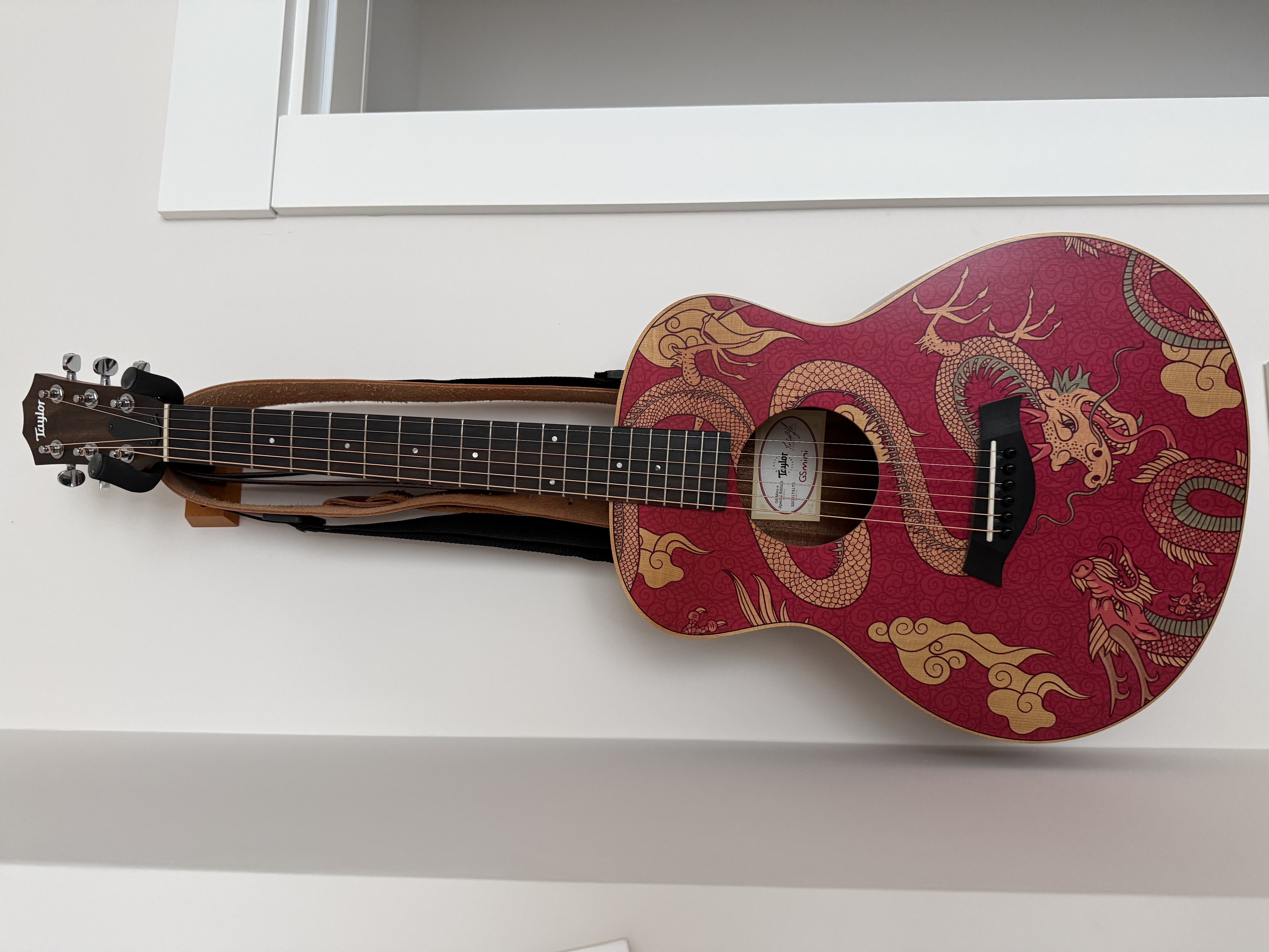Taylor GS Mini-e Spruce Special-Edition Elektro Akustik Gitar (Year of the Dragon) ( OLR 26-26028 ) 2