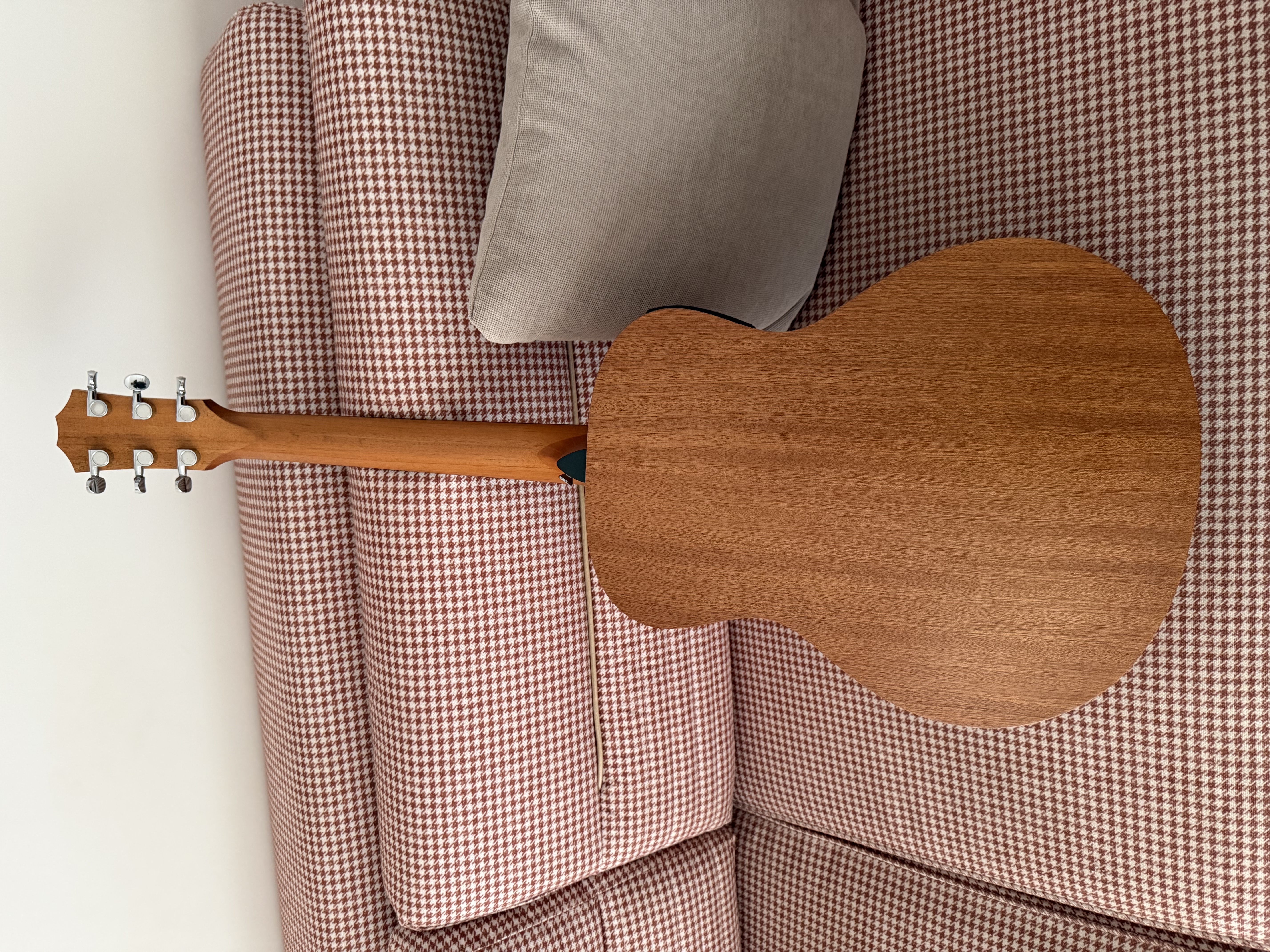 Taylor GS Mini-e Spruce Special-Edition Elektro Akustik Gitar (Year of the Dragon) ( OLR 26-26028 ) 8