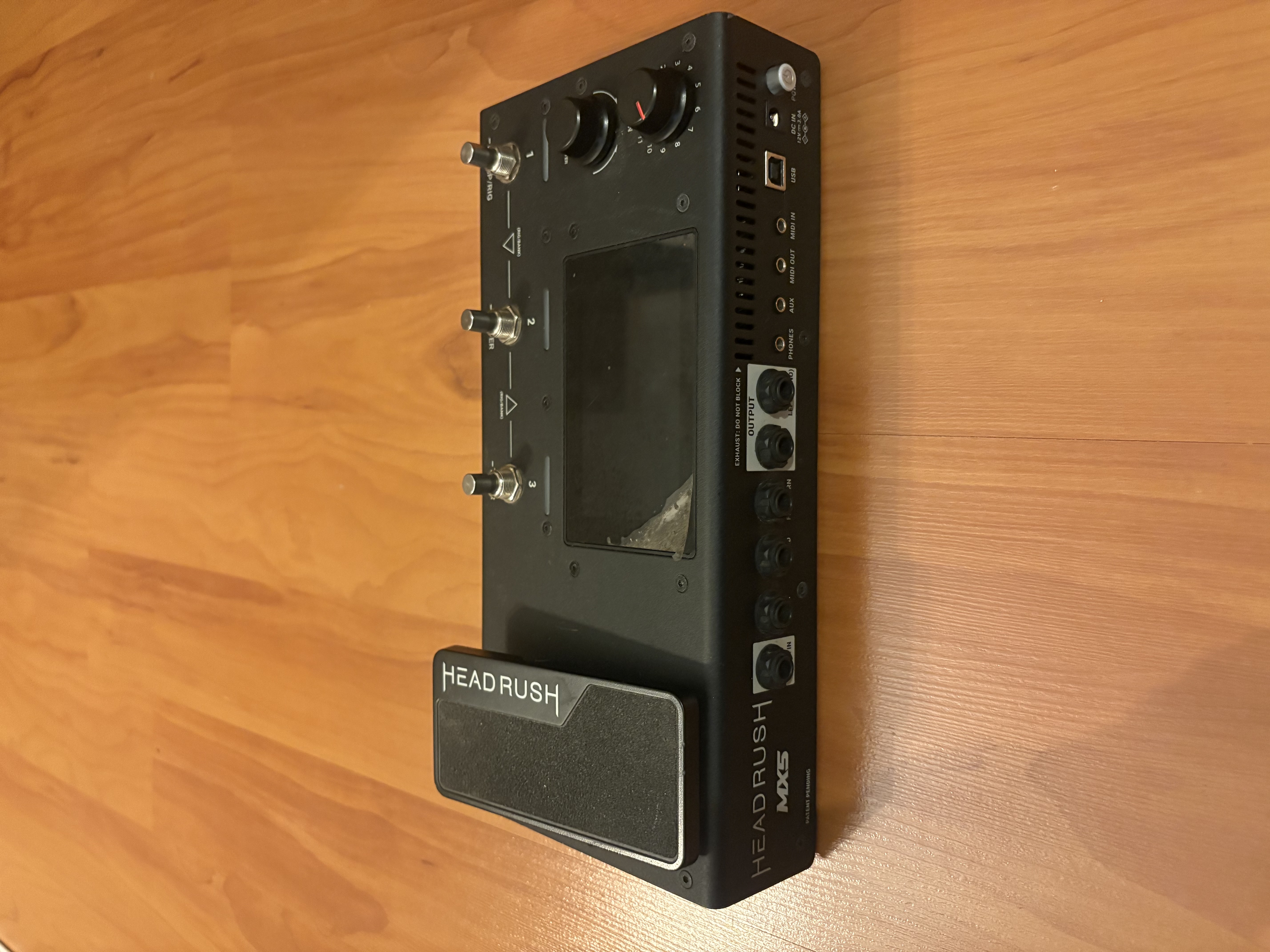 HEADRUSH MX5 GİTAR PEDALI 2