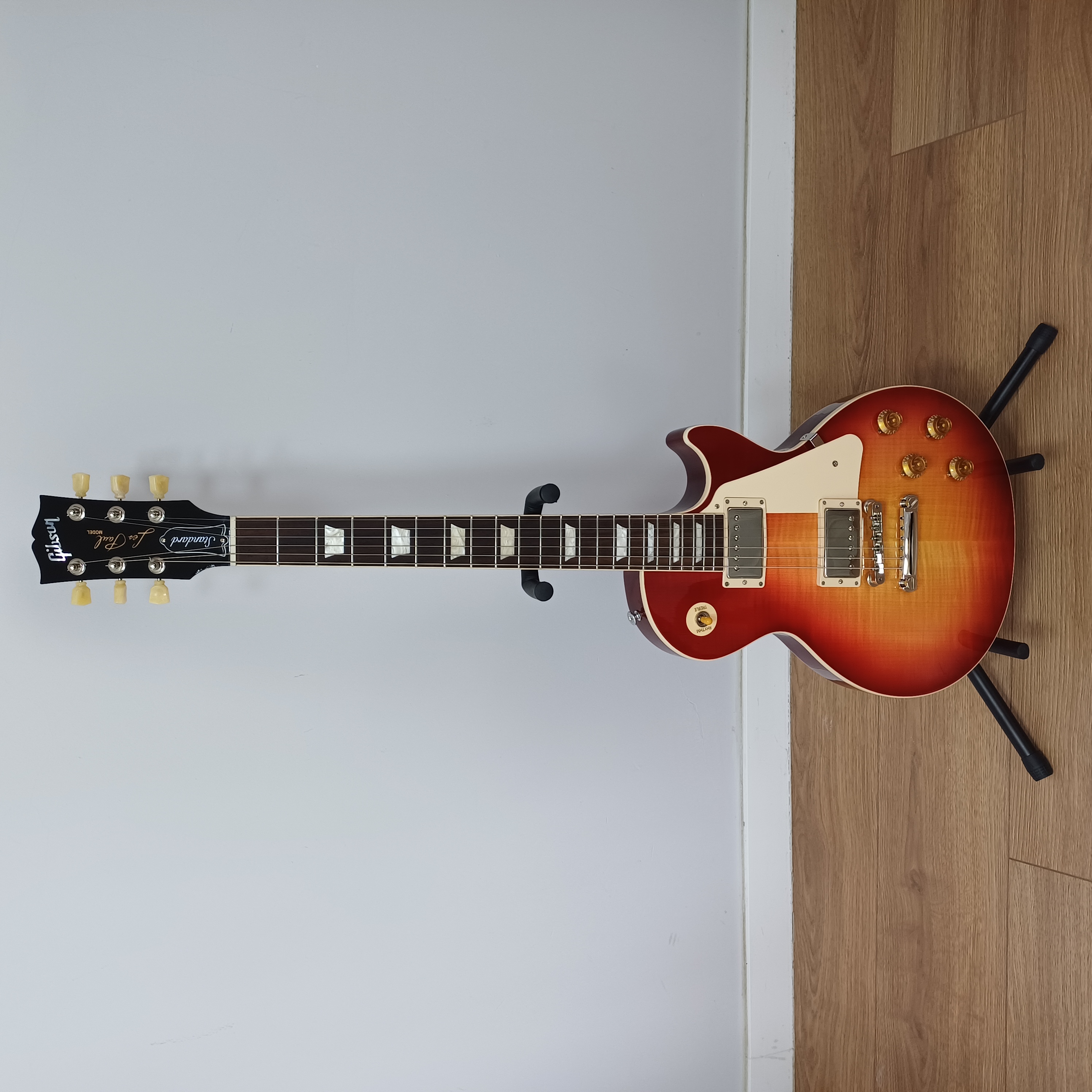 Gibson Les Paul Standard 50's Heritage Cherry Sunburst 1