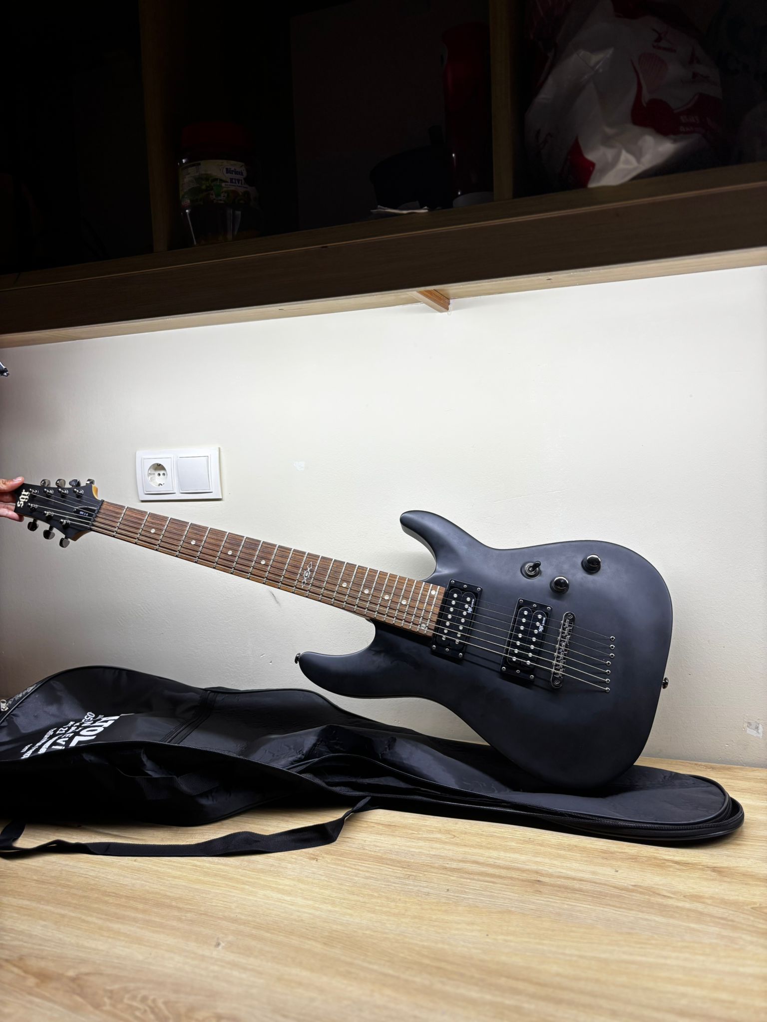Schecter SGR C-7 Elektro Gitar 2