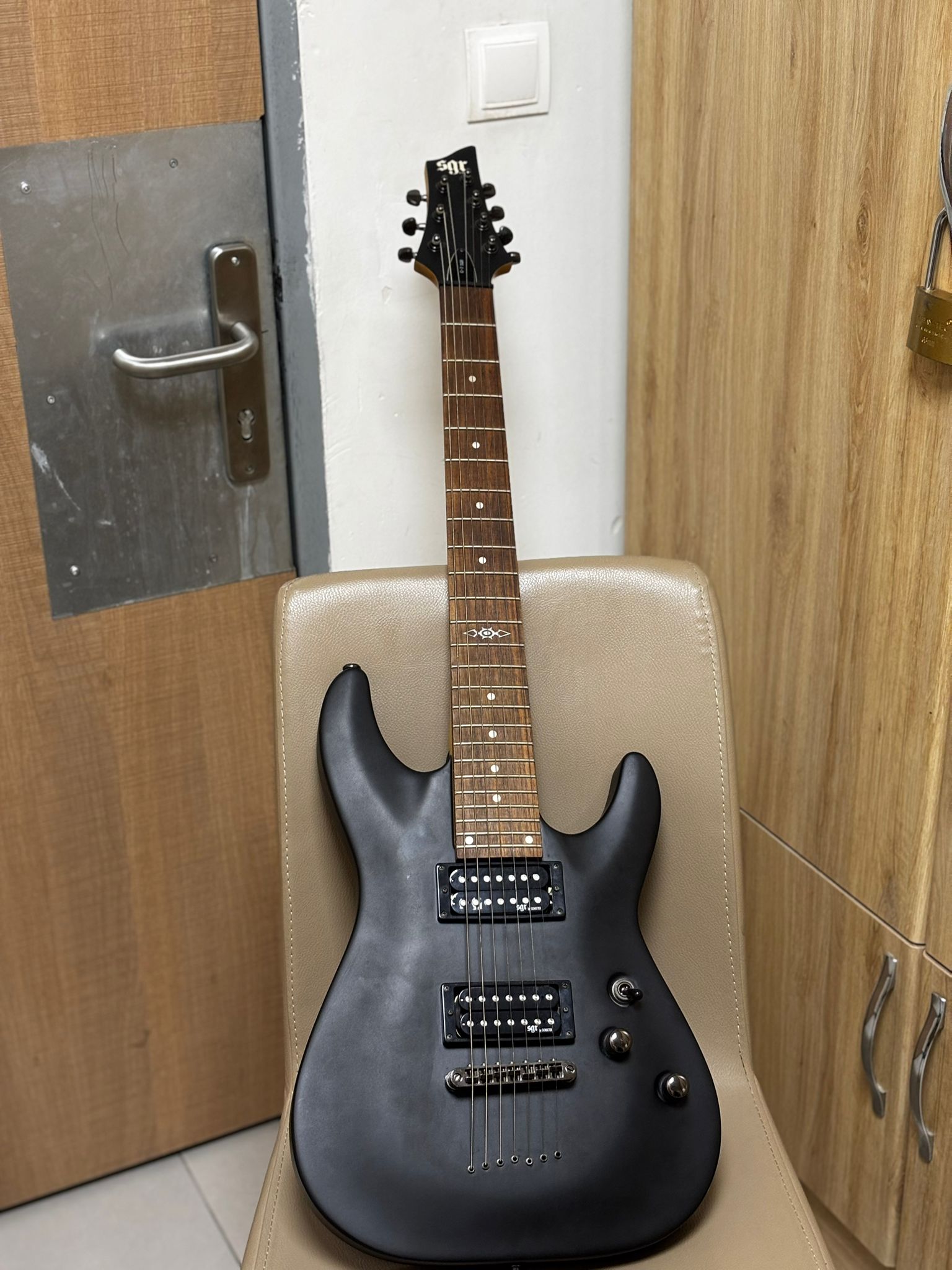 Schecter SGR C-7 Elektro Gitar 1