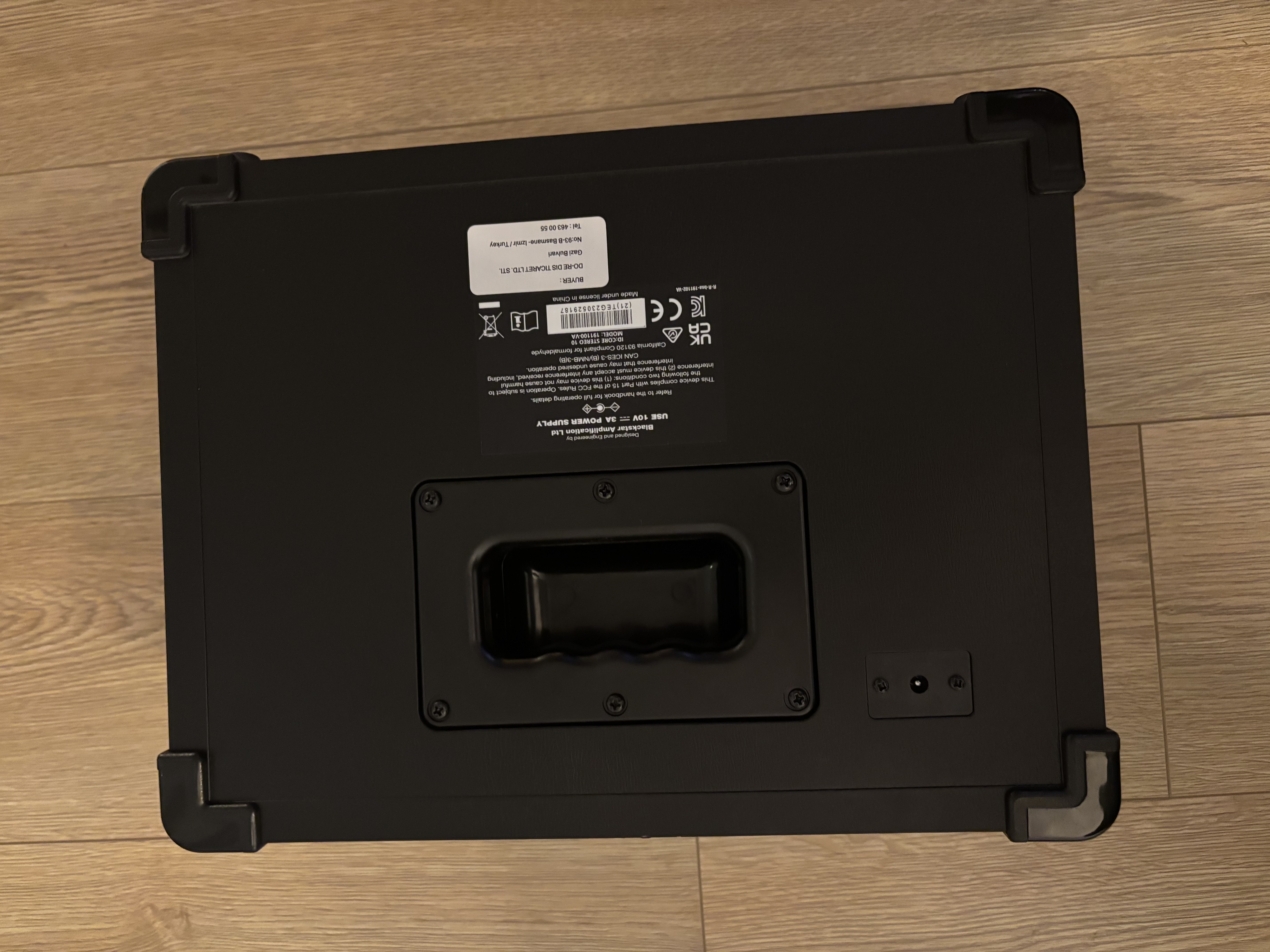 Blackstar ıd core 10 v3 2