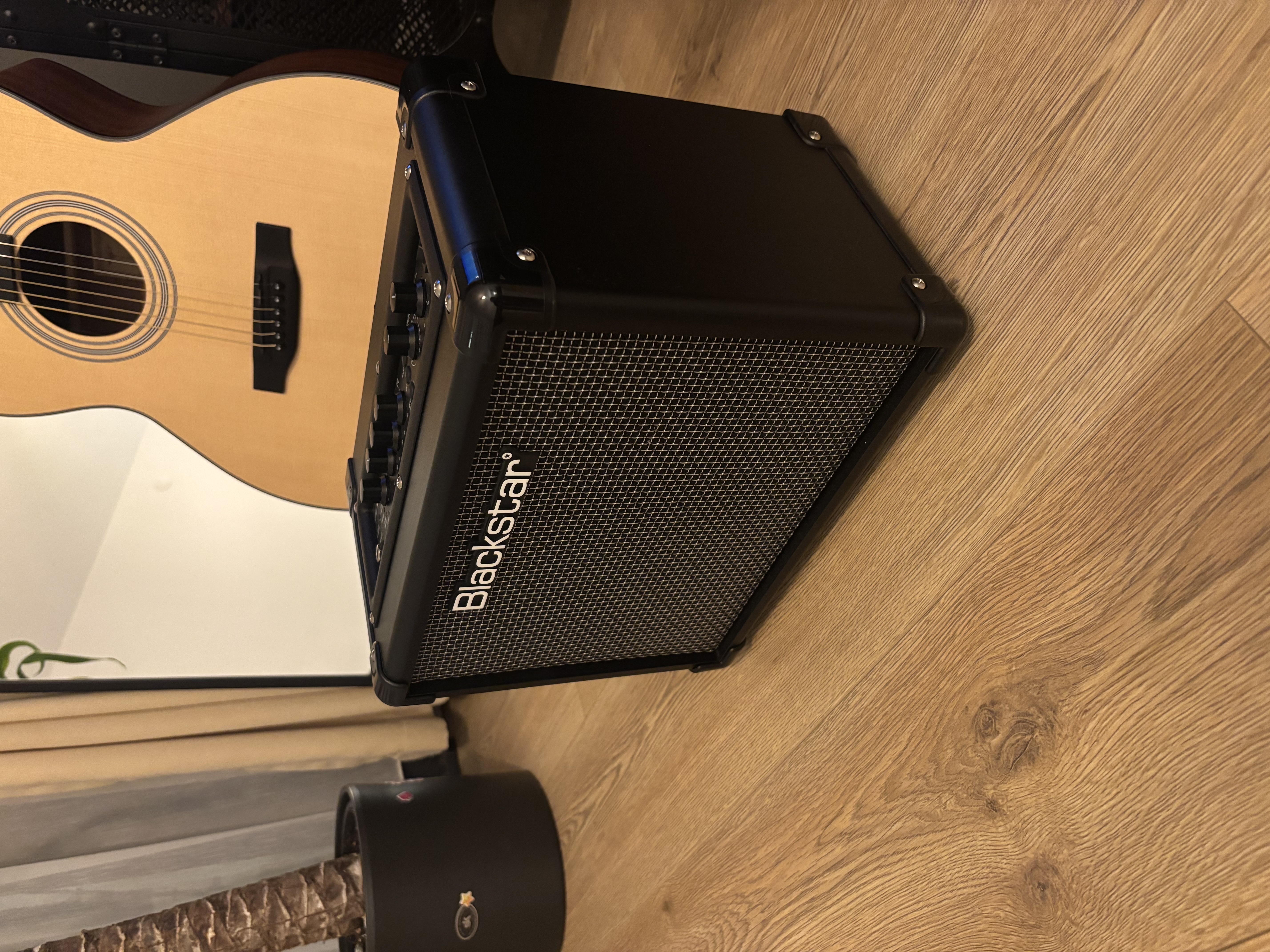 Blackstar ıd core 10 v3 3