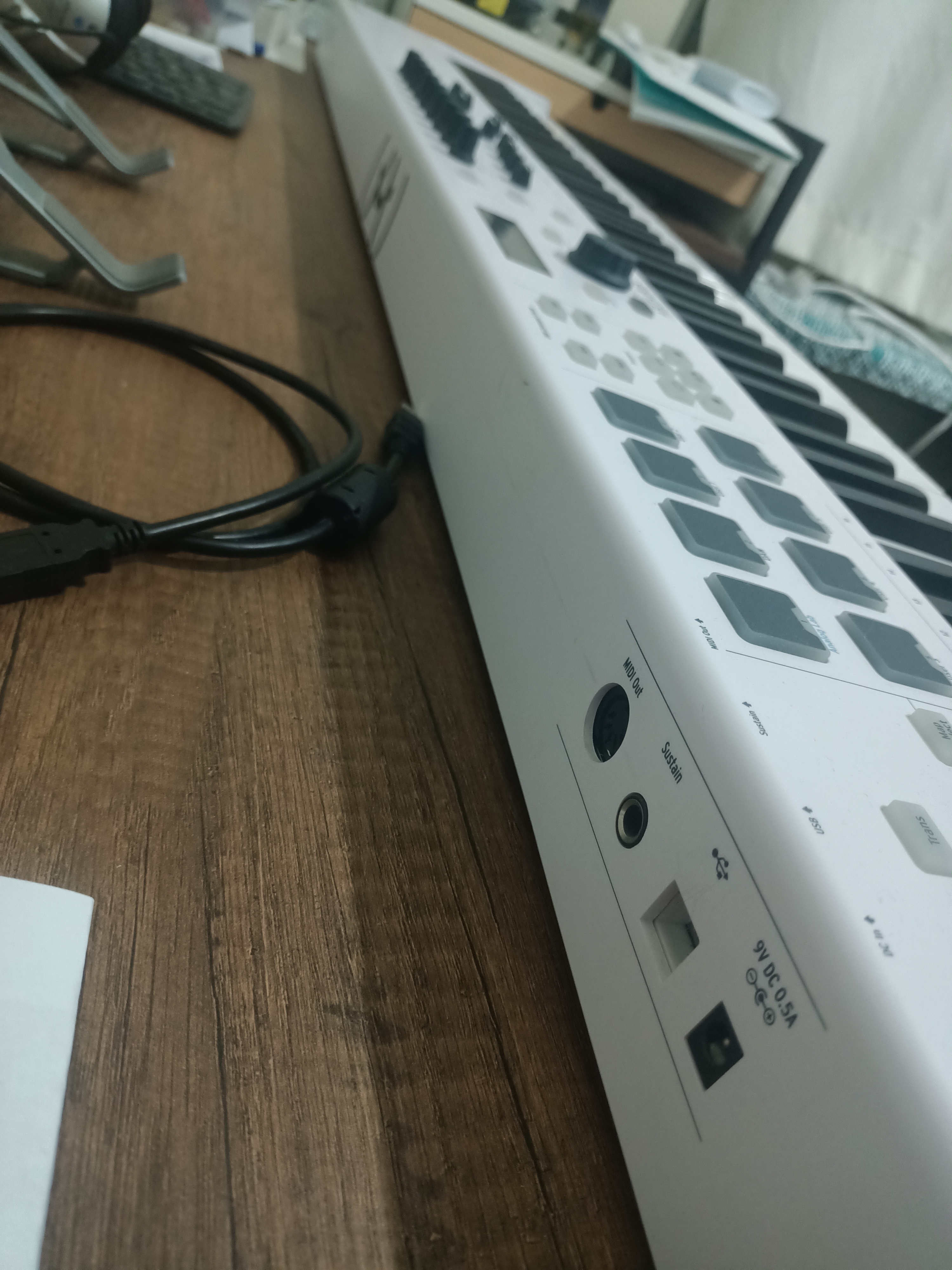 Arturia KeyLab Essential 88 ( OLR 26-26041 ) 4