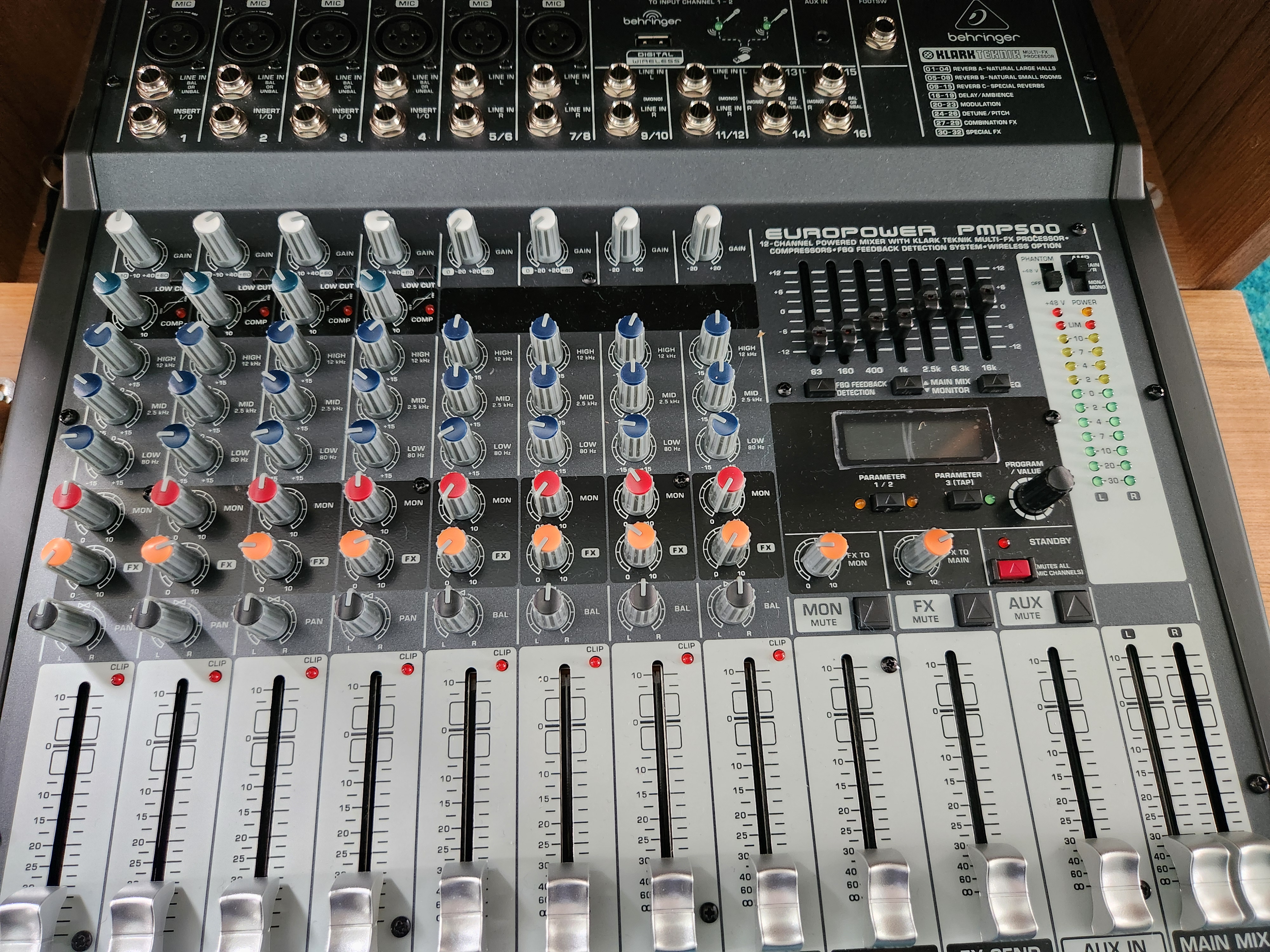 Behringer Euro power pmp500 1