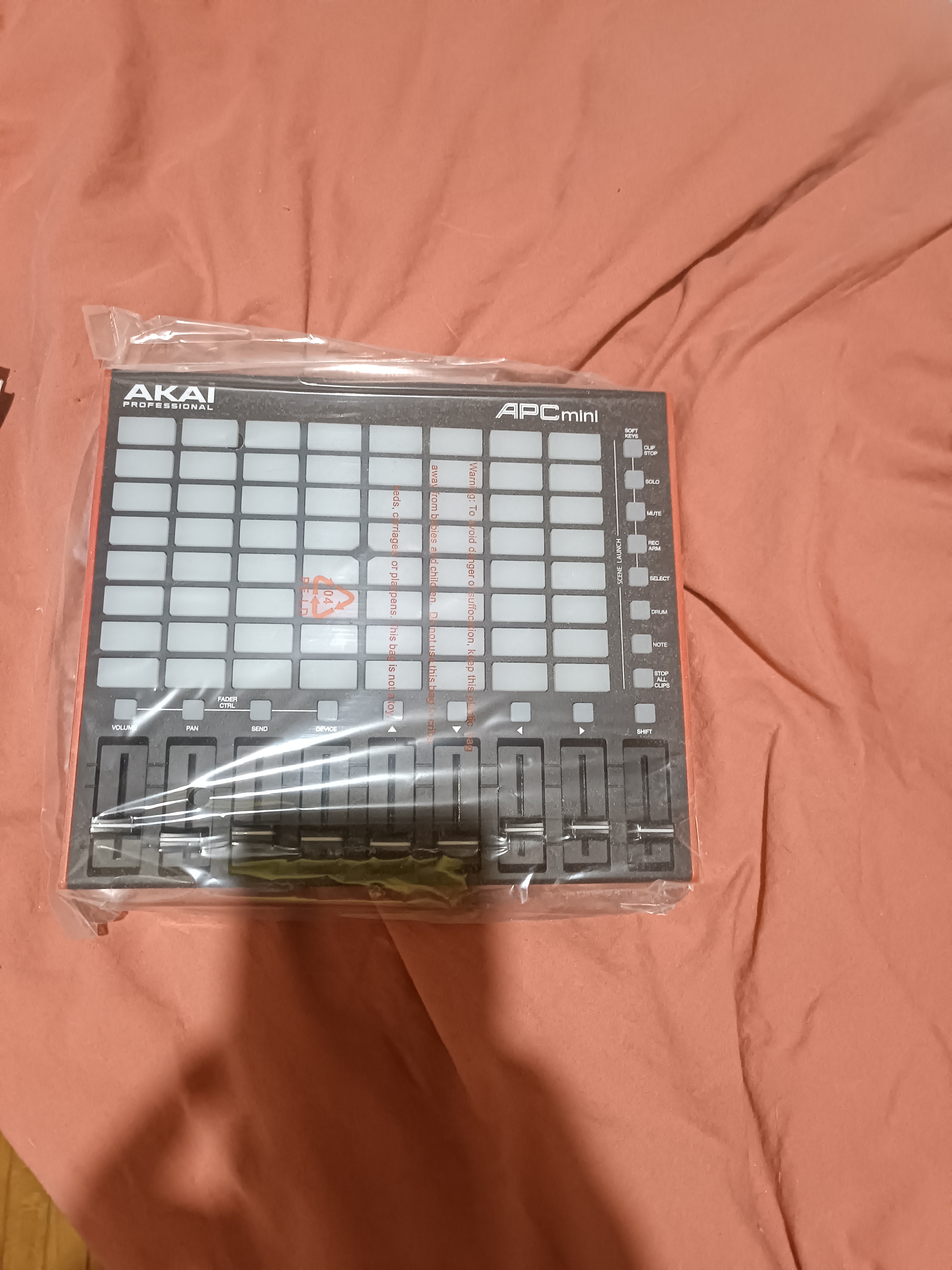 Akai APC mini 1