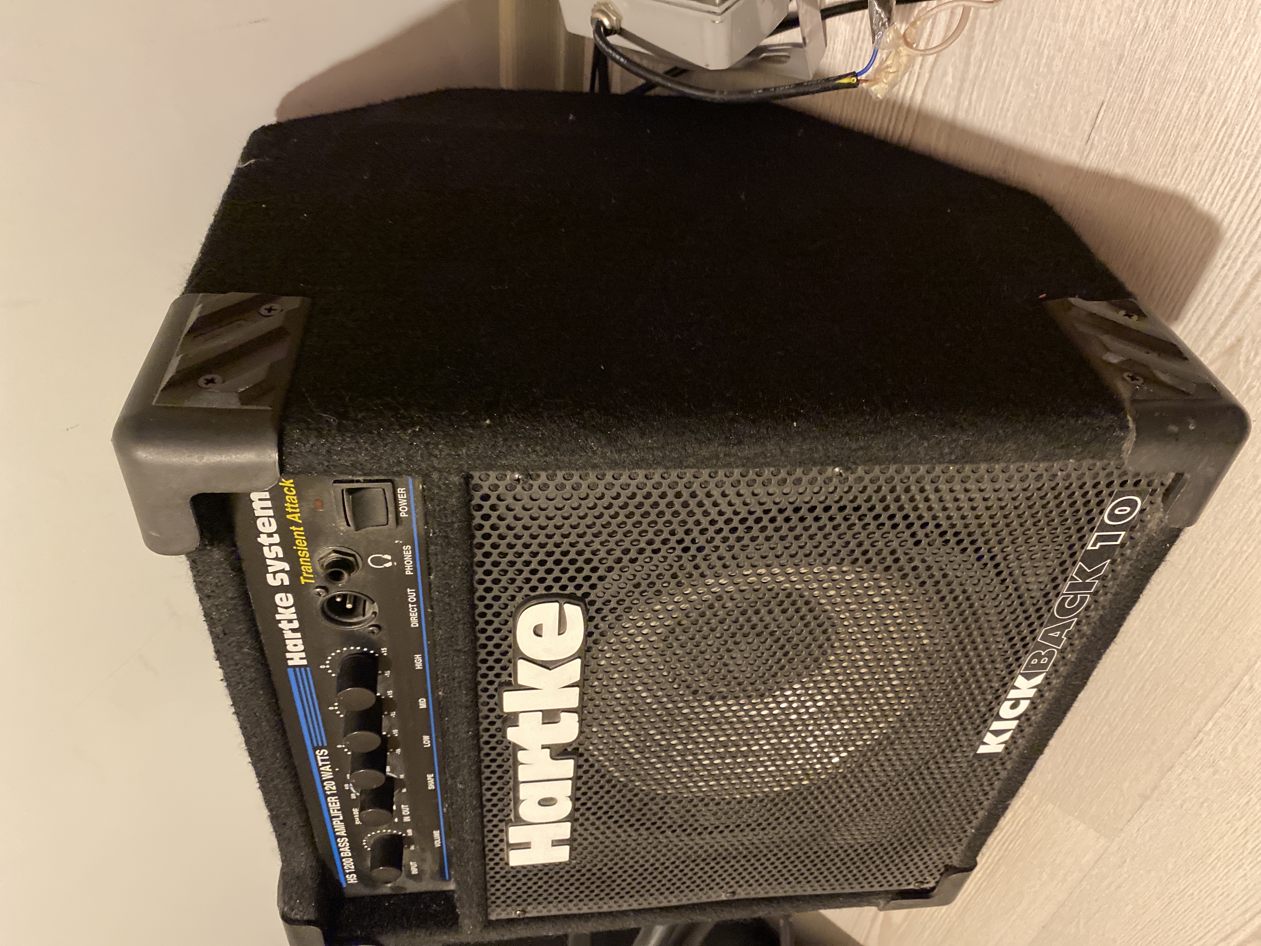 Hartke kickback 10 2