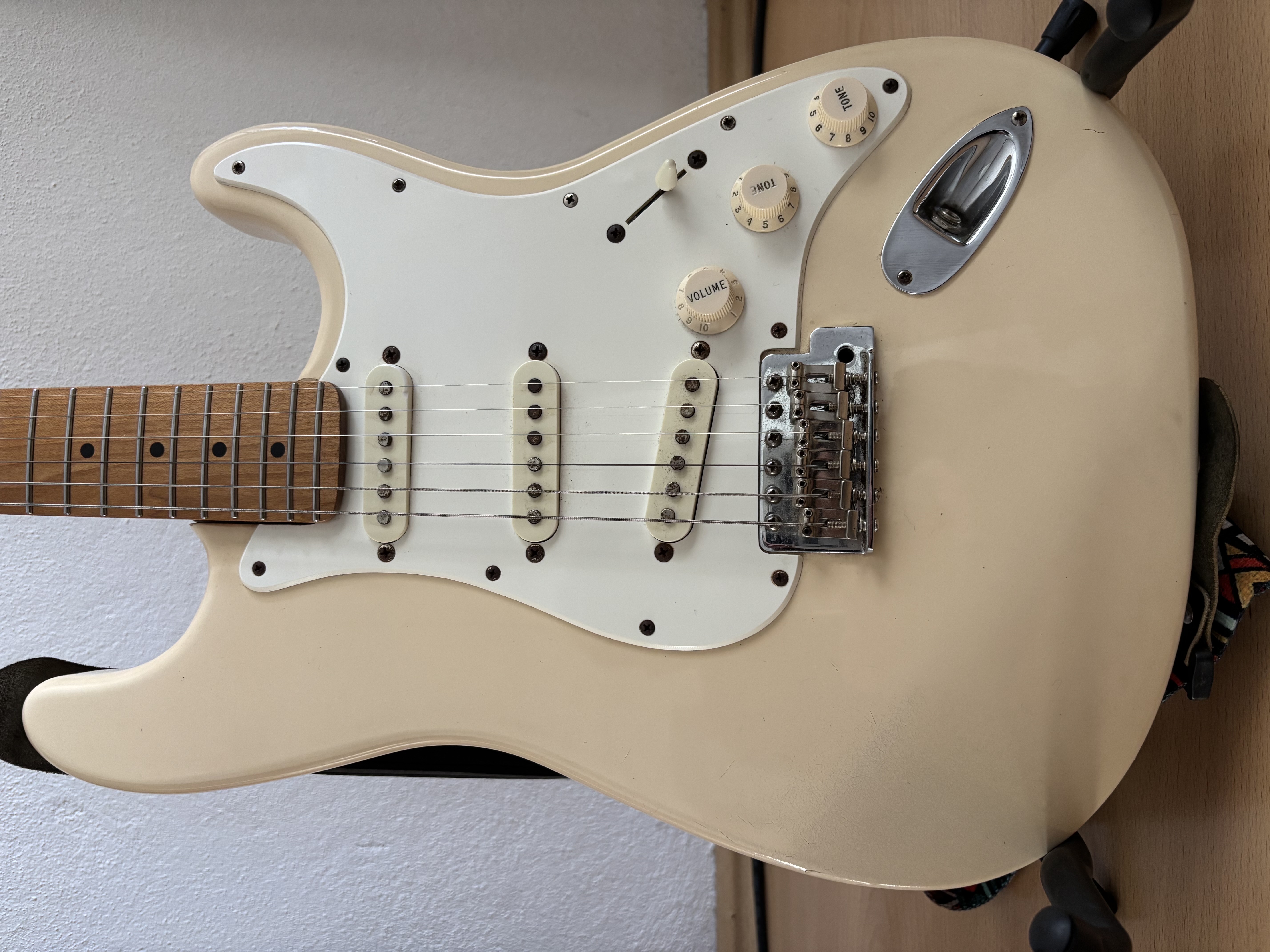 FENDER STRAT MEKSİKA 2