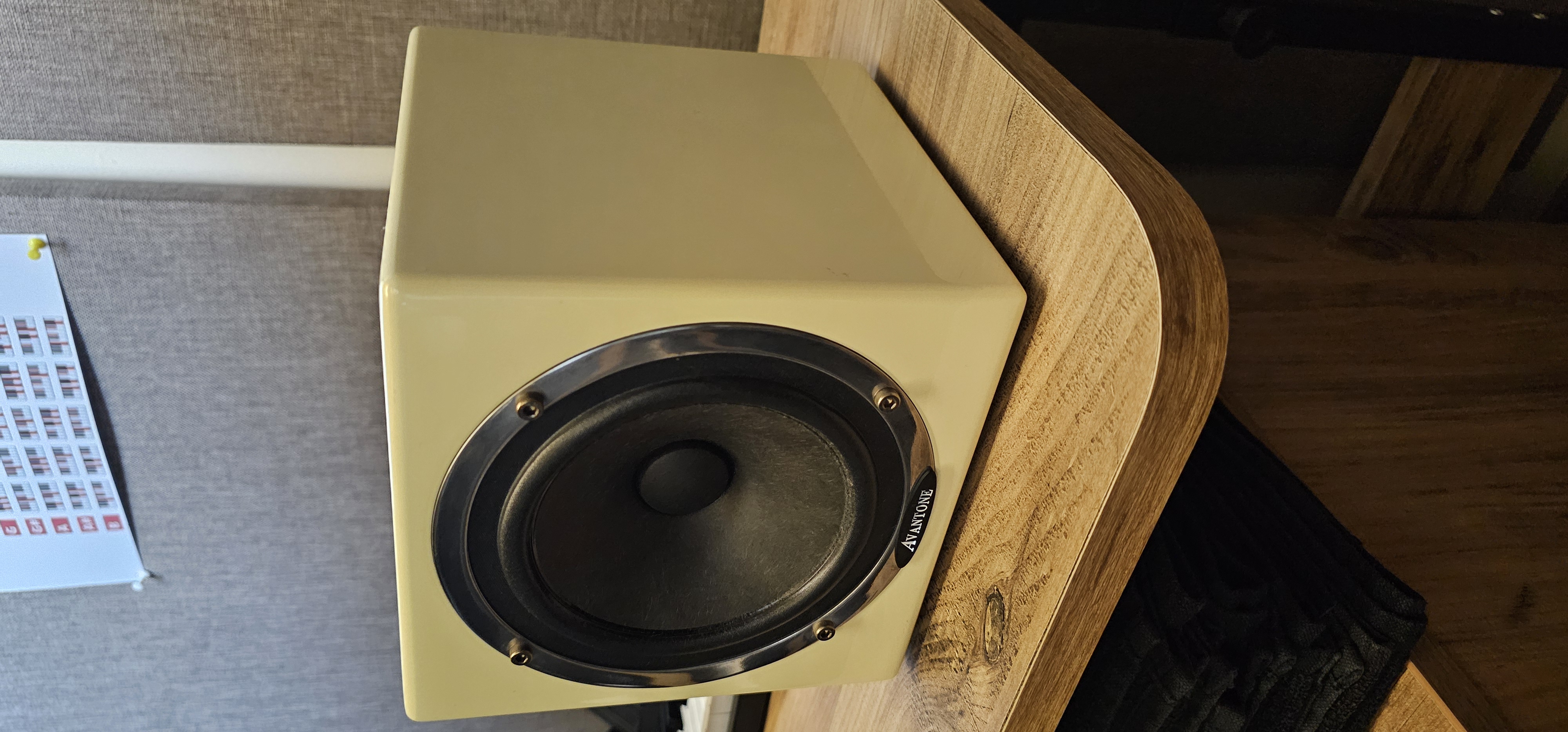 Avantone MixCube (tek) 2