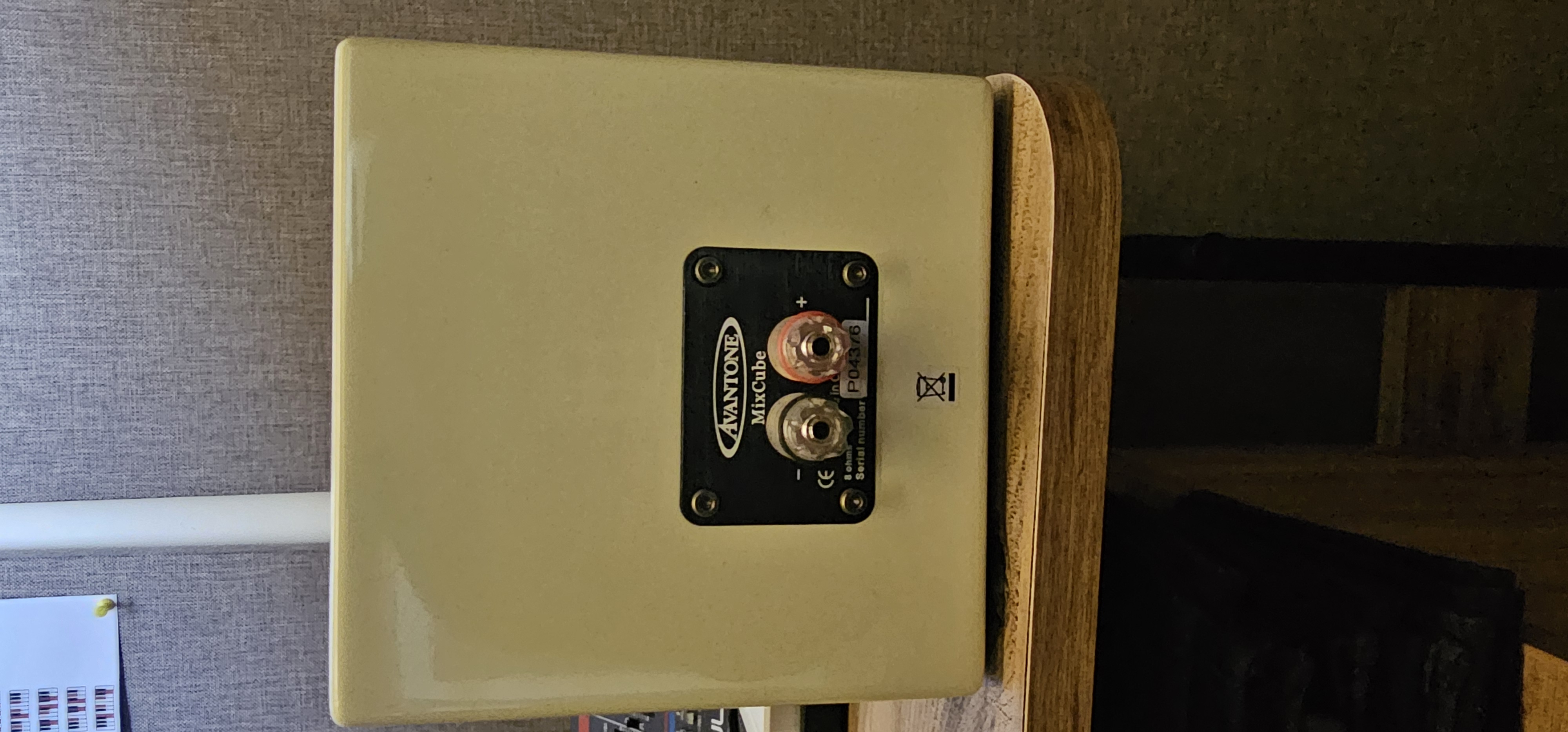 Avantone MixCube (tek) 3