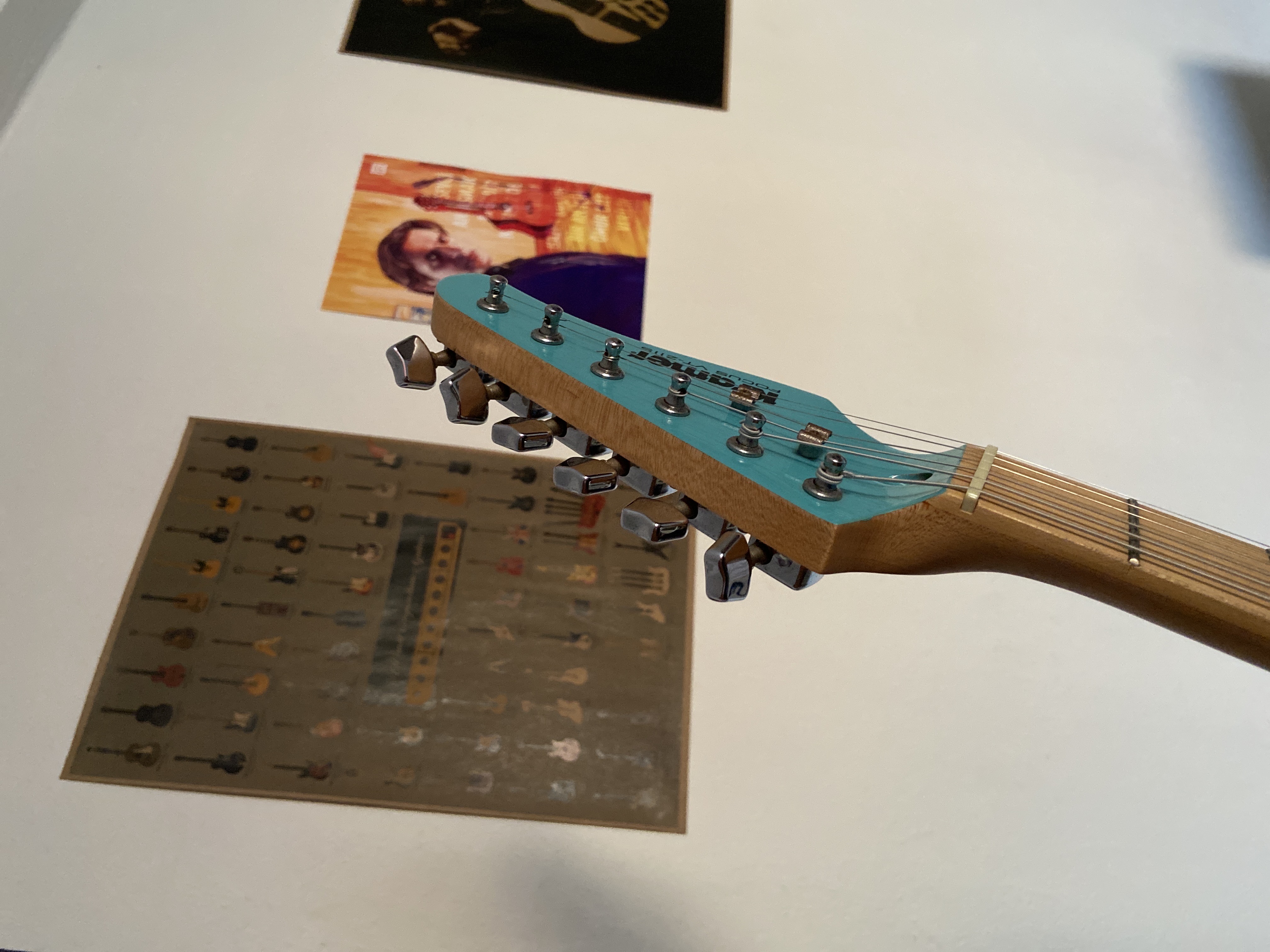 KRAMER FOCUS VT-2115 elektro gitar veBoston GA-15R combo amfi 4