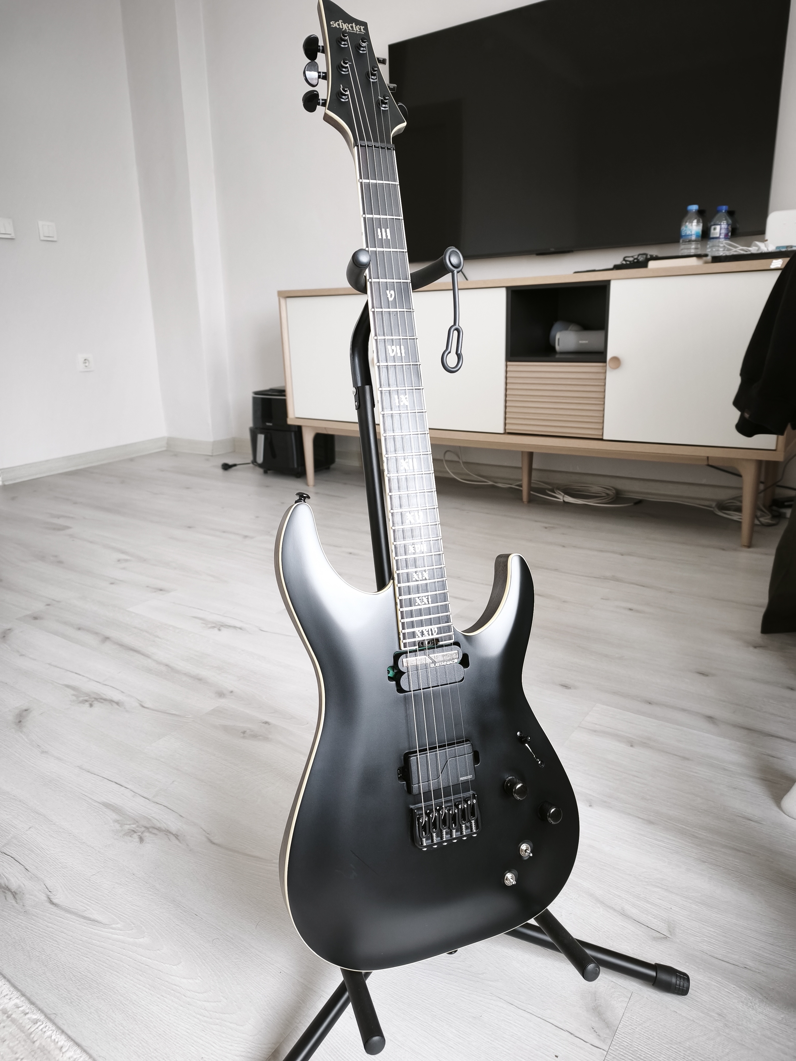 Schecter C-1 HT S SLS Elite Evil Twin Elektro Gitar (Mat Siyah) 5