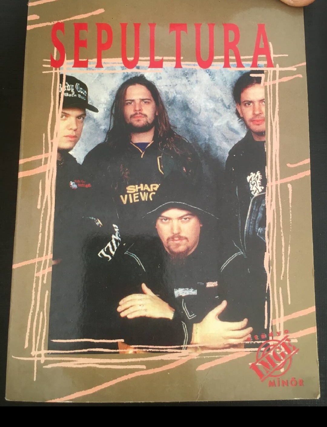 Sepultura İngilizce - Türkçe çevirili Şarkı sözleri kitabı 1