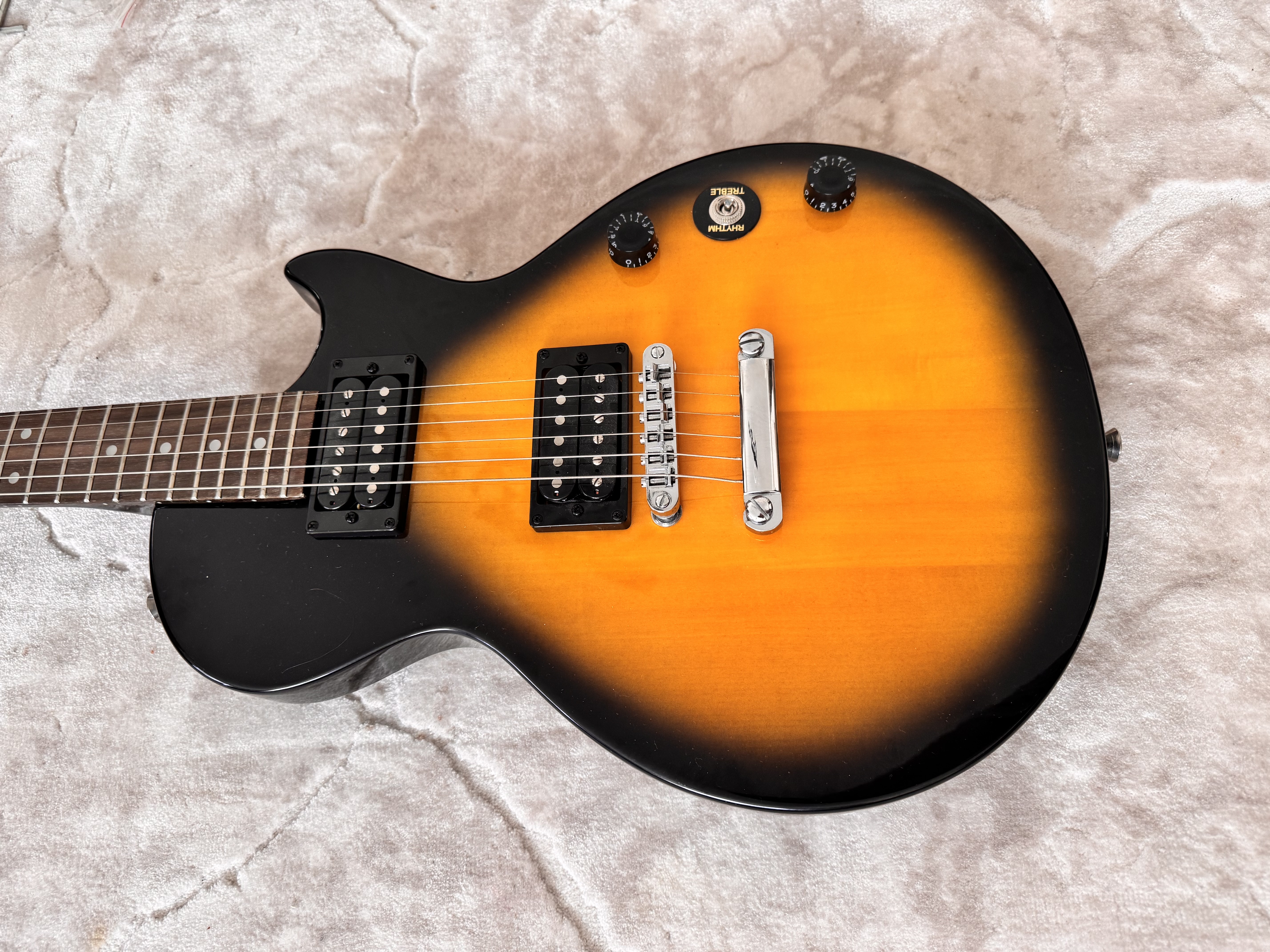 Epiphone Les Paul Special 2 Elektro Gitar Seti 5