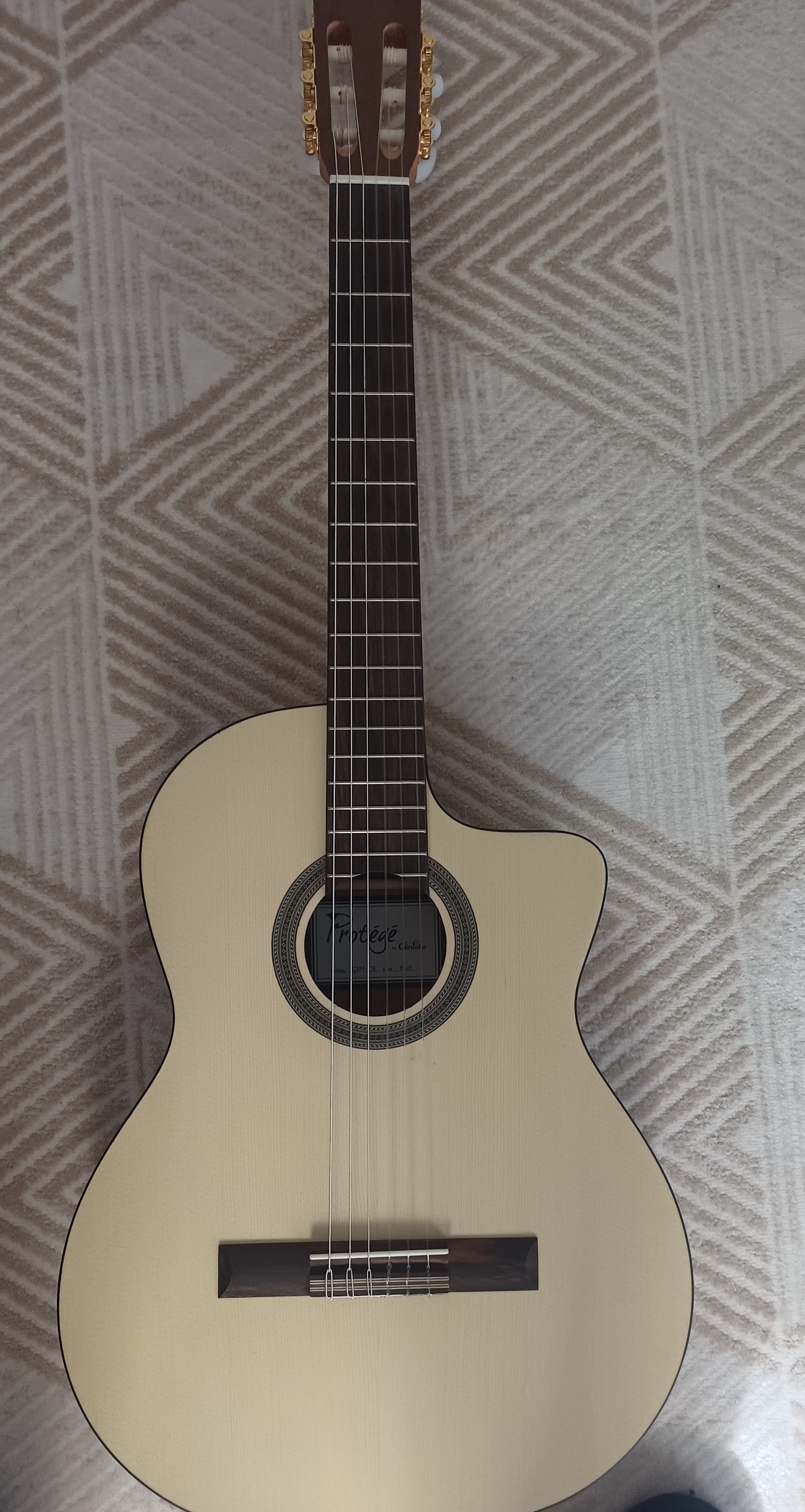 cordoba C1M-CE slim kasa. elektro- klasik 6