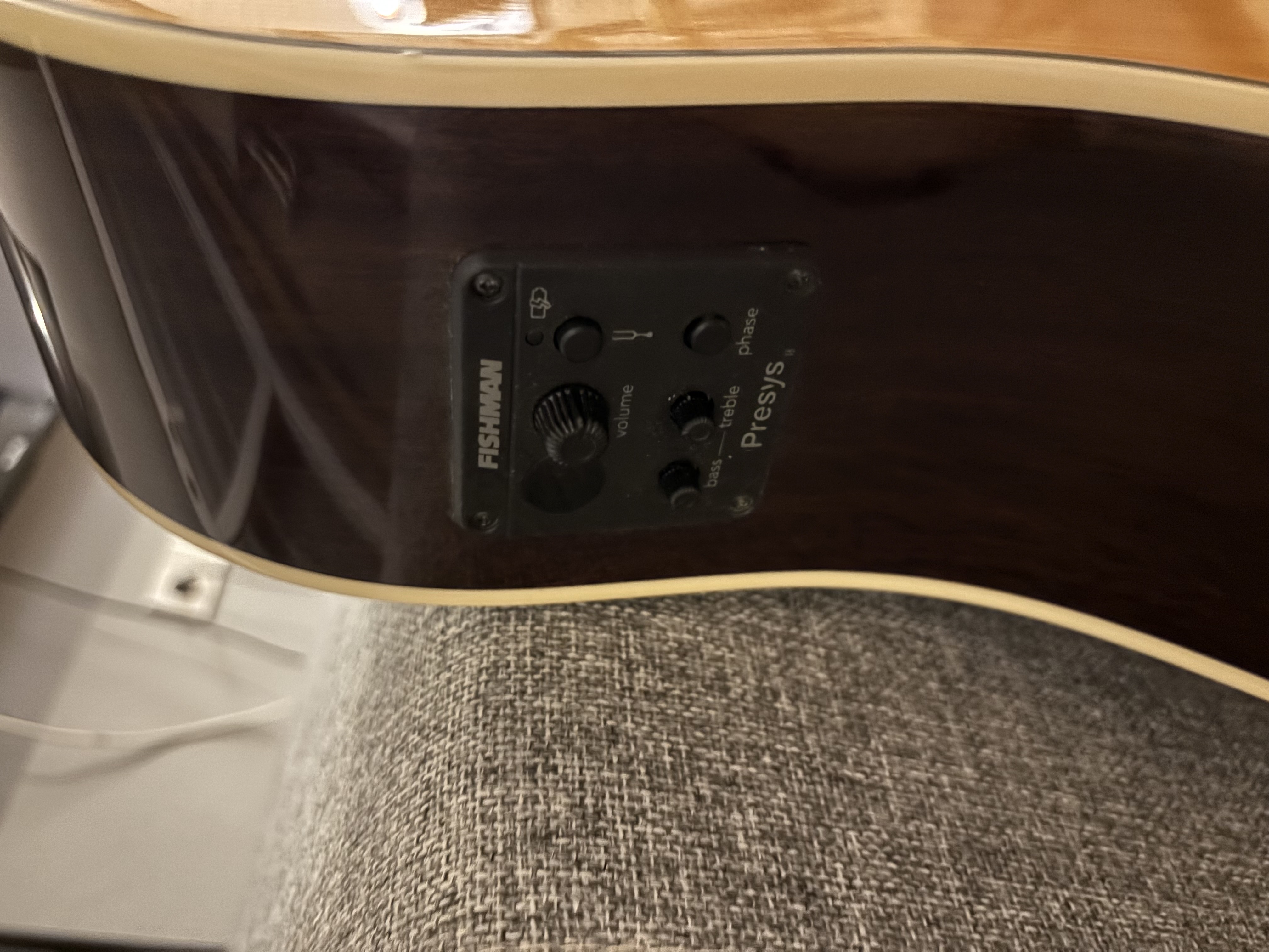 Epiphone AJ-220 SCE Elektro Akustik Gitar 4